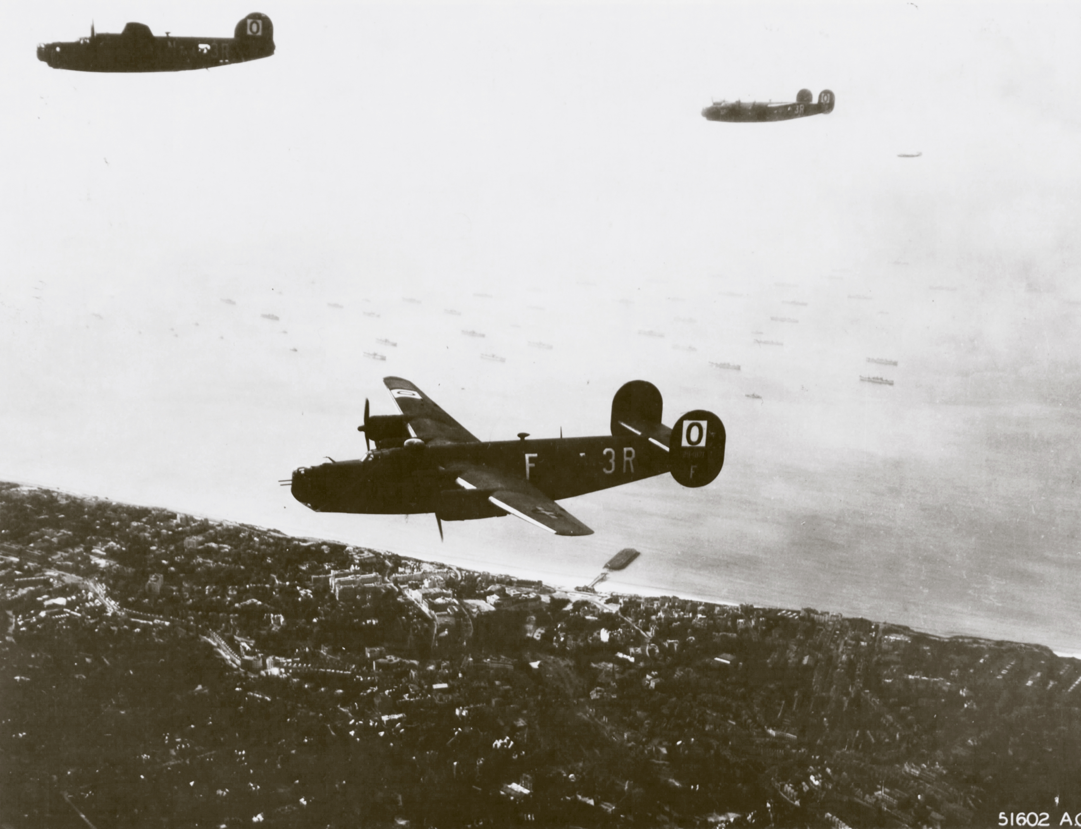 42-94871 B-24H Liberator 8AF 486BG832BS 3RF over Caen France 1944