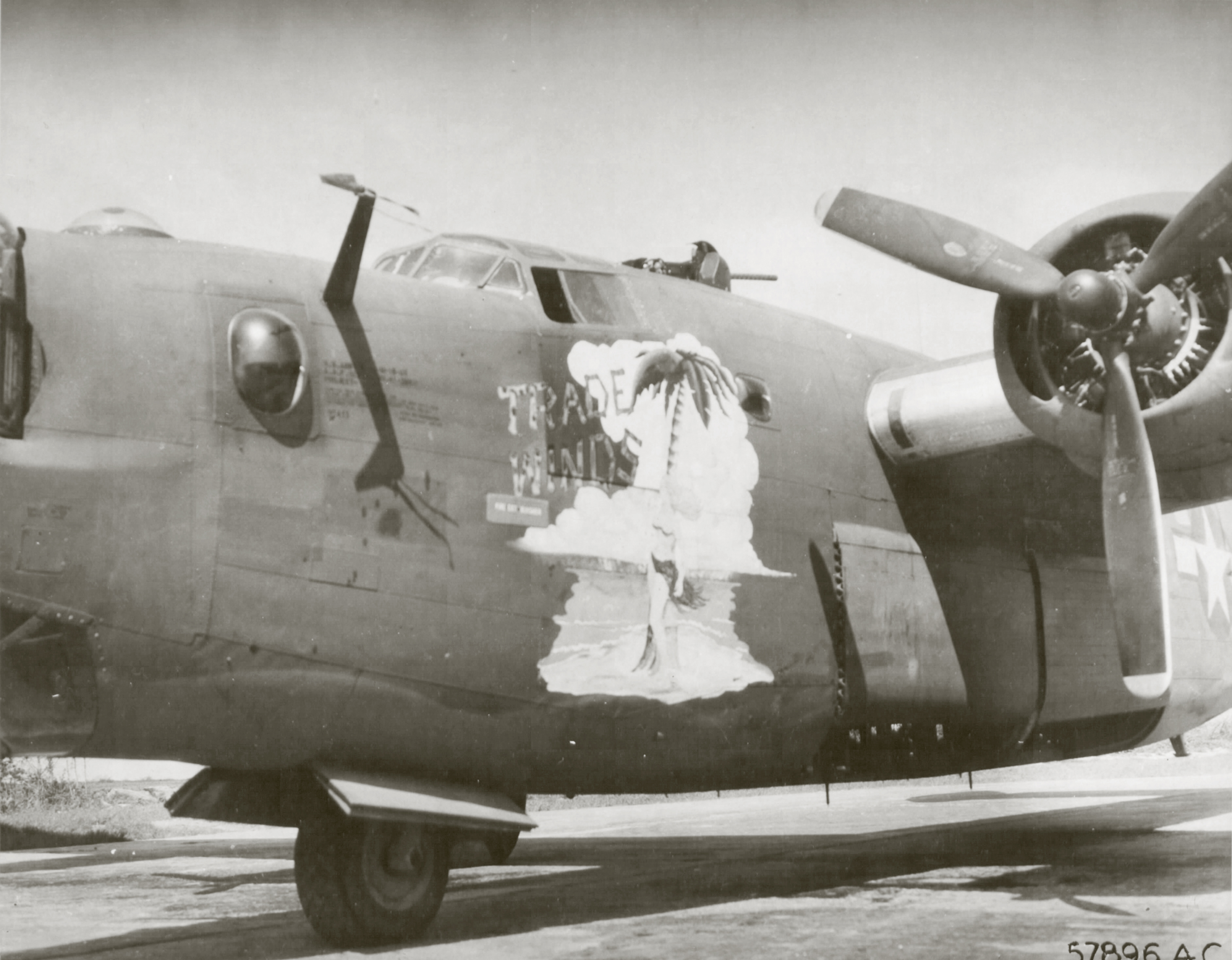 41-28837 B-24H Liberator 8AF 487BG837BS 4FQ Trade Winds nose art left side England 1945 01