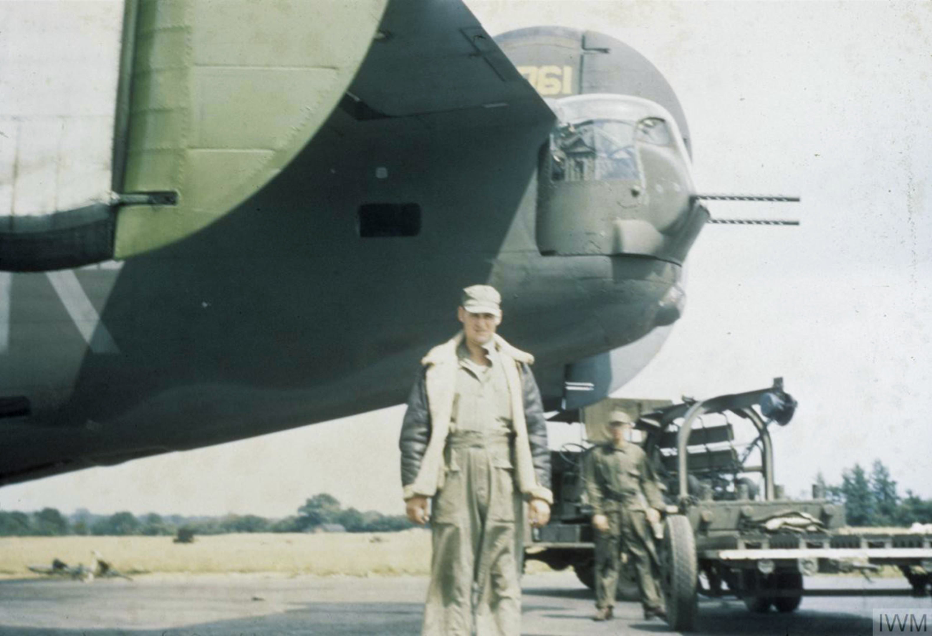 42-94761 B-24H Liberator 8AF 489BG846BS 8RW+ Buck Shot FRE6784