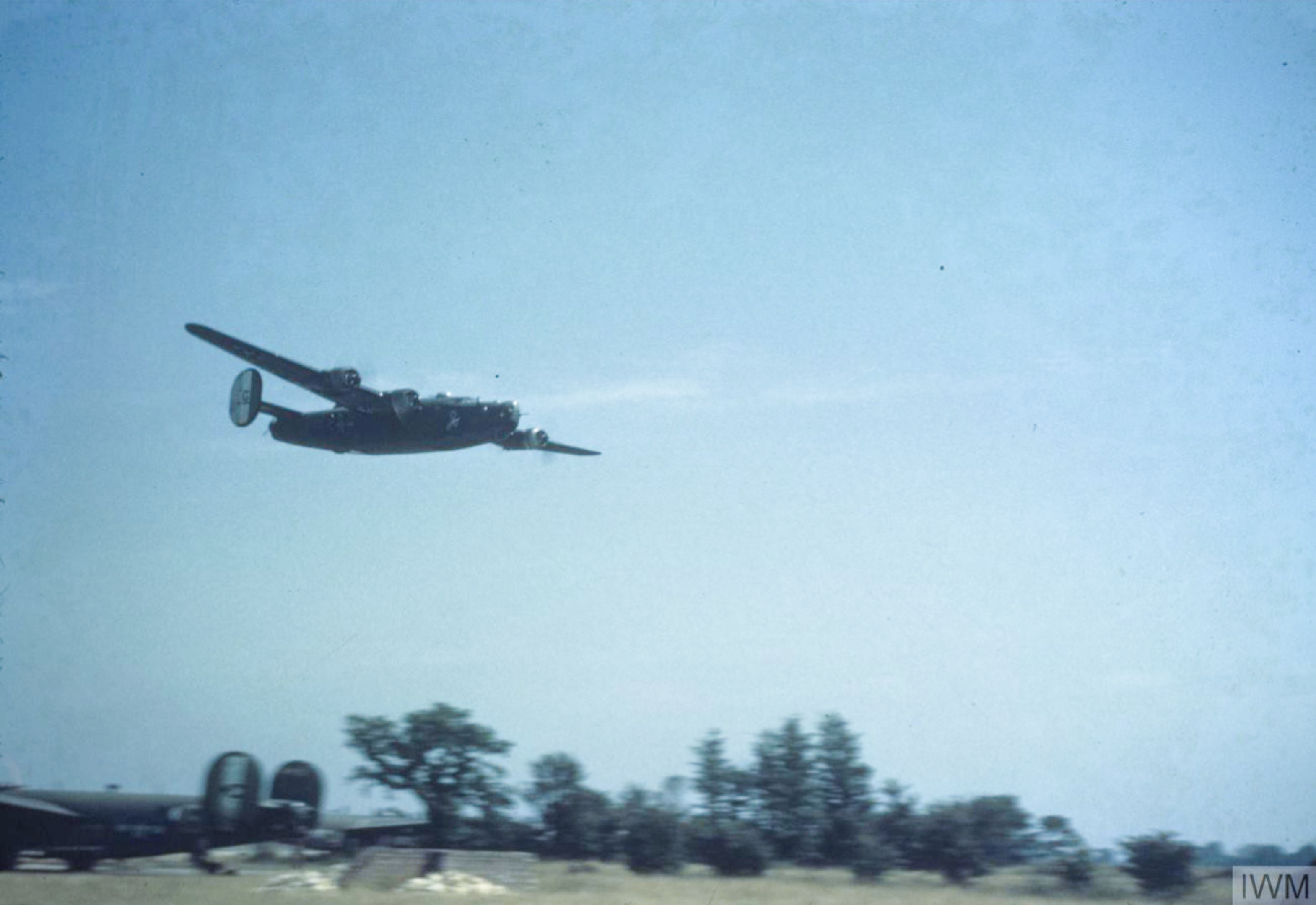 42-94783 B-24H Liberator 8AF 489BG845BS T4G Jo in flight over Halesworth FRE6785