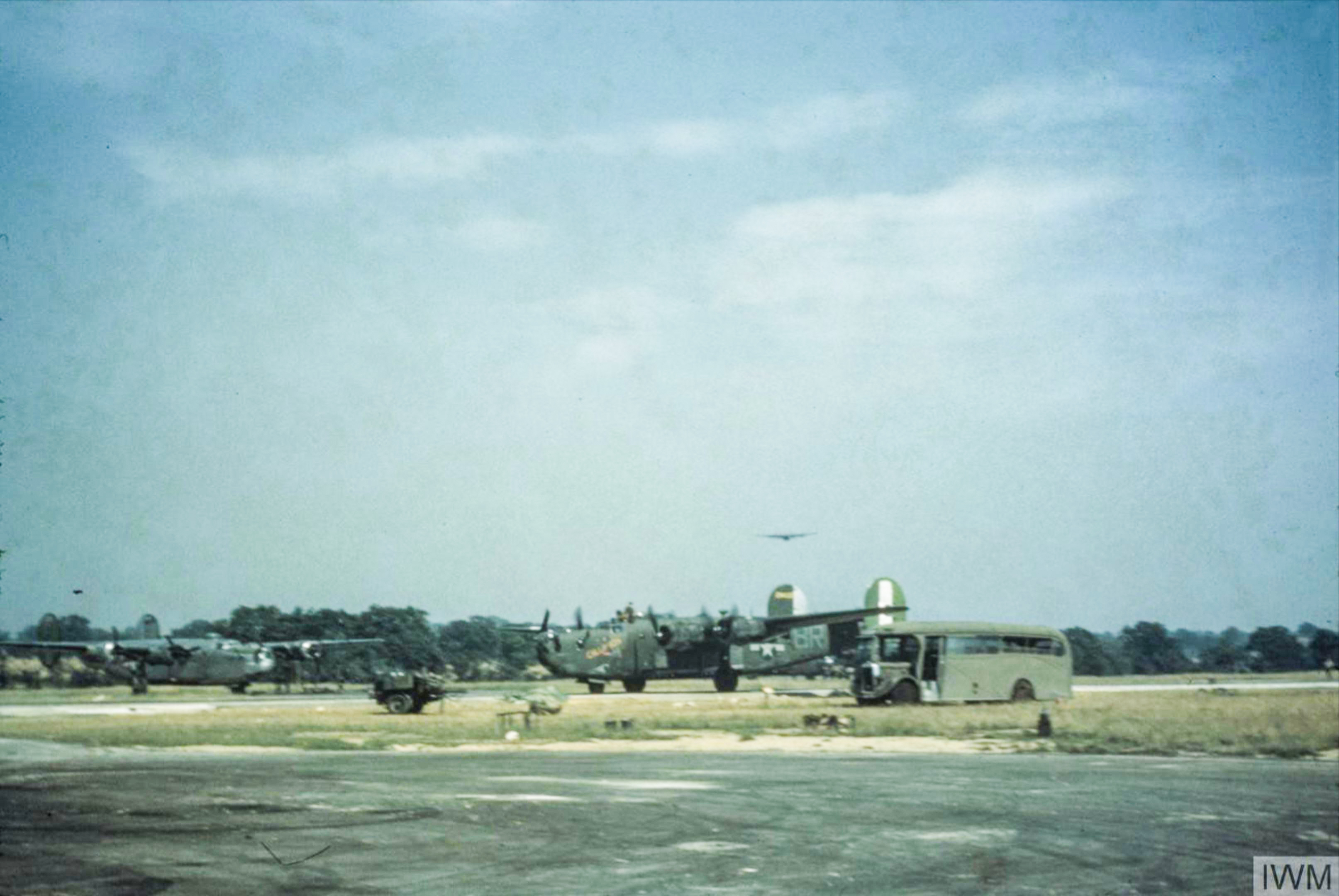 Consolidated B-24J Liberators 489BG846BS 8R at Halesworth FRE6790