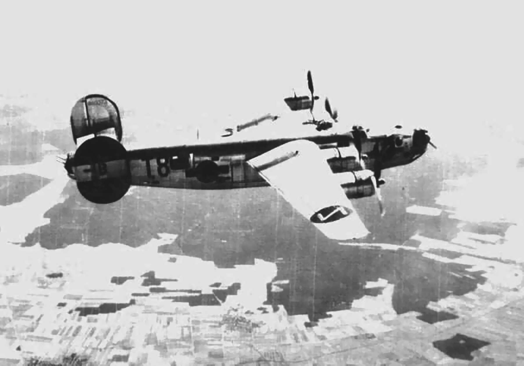 44-40073 B-24J Liberator 8AF 491BG853BS T8B Ark Angle at Metfield 1944 02