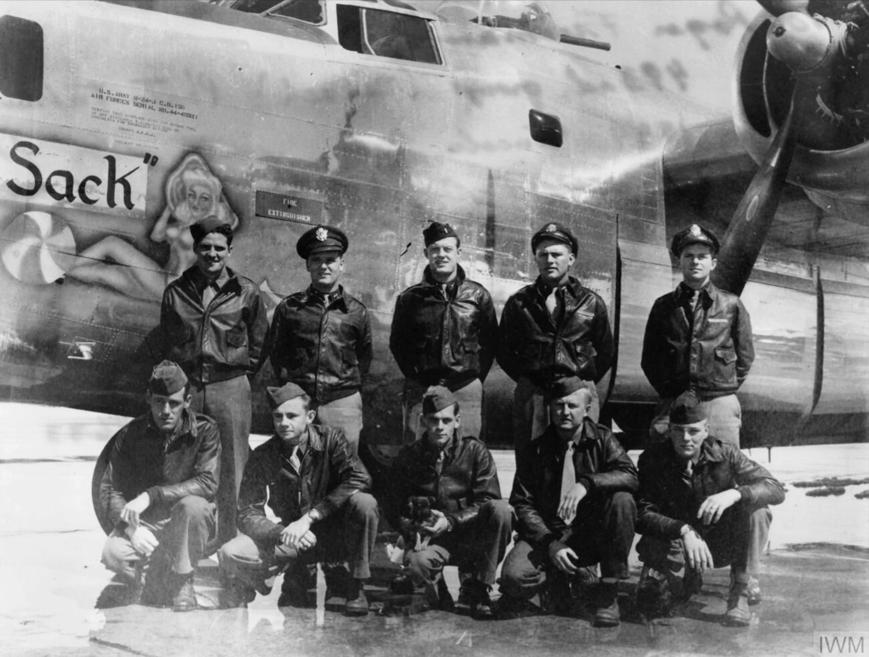 44-40321 B-24J Liberator 8AF 493BG863BS R5B Old Sack nose art left side with crew 1944 FRE2153