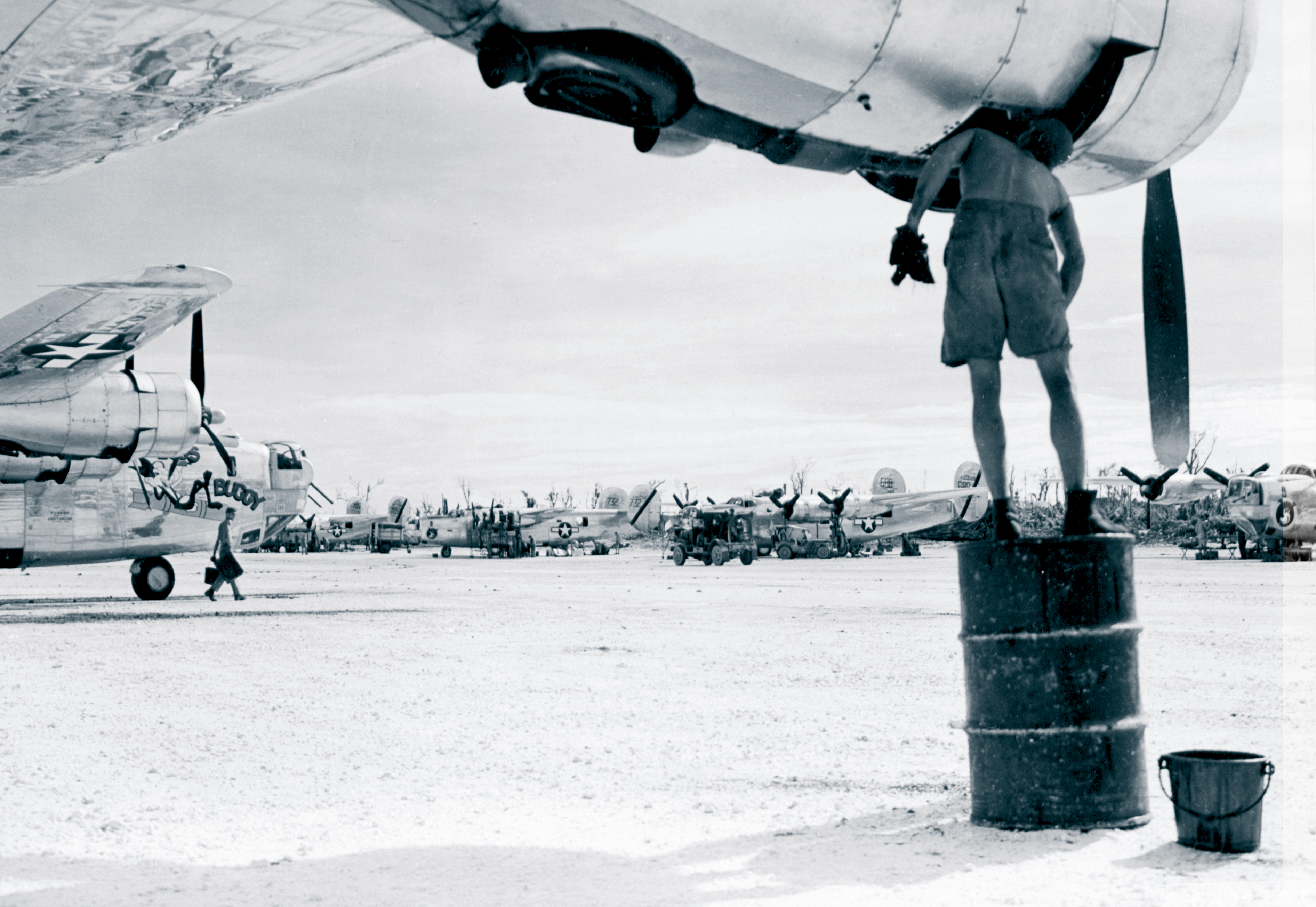 44-40707 B-24J Liberator 7AF 494BG864BS 707 Bugs Buggy on Angaur Isl Palau Caroline Group 8th Dec 1944 NA235