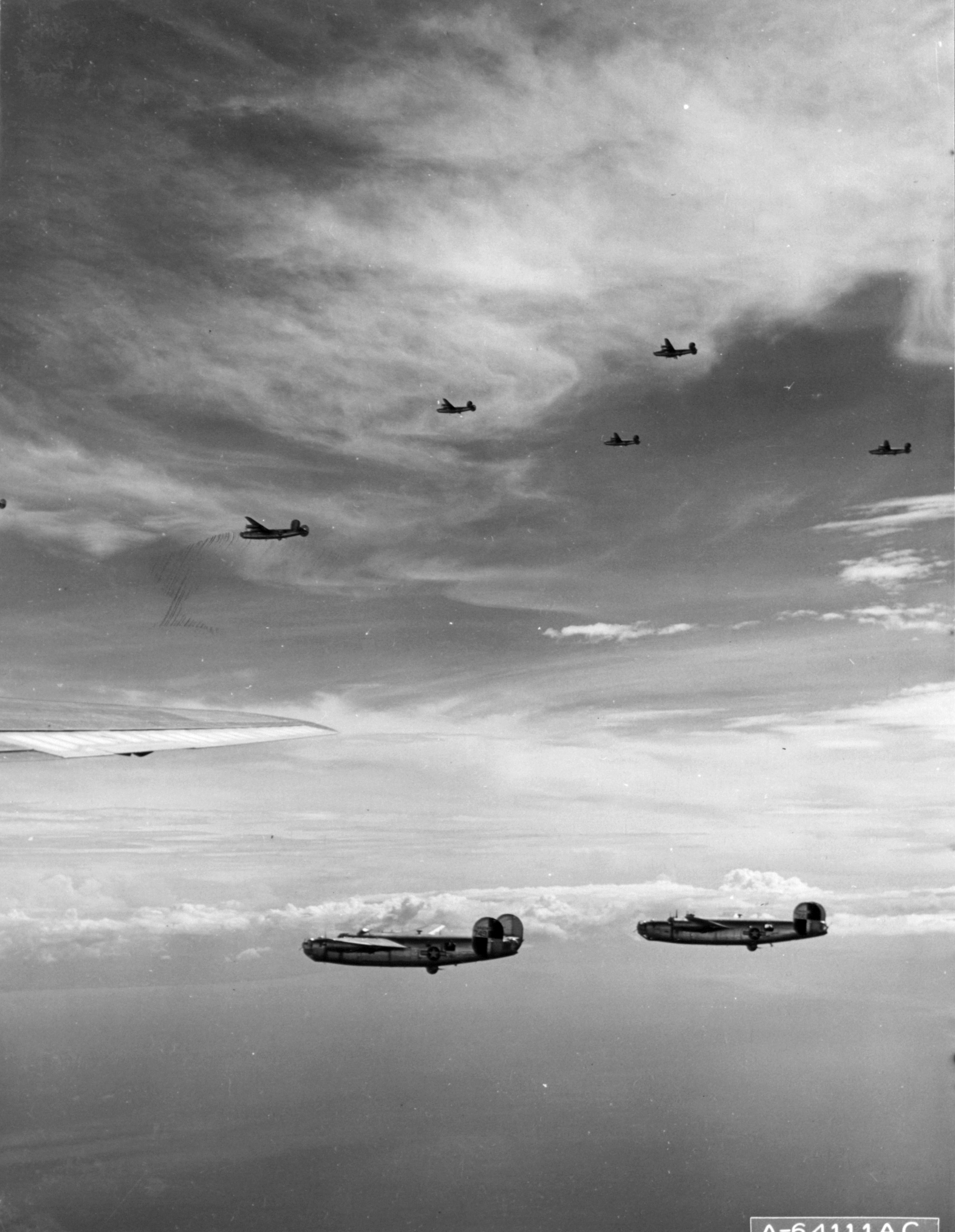 44-40749 B-24J Liberator 7AF 494BG867BS 749 Flying Boxcar over Cebu Philippines 6th Dec 1944 02BW