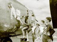 Asisbiz 44-40752 B-24J Liberator 7AF 494BG865BS The Rover Boys Baby nose art Kauai Hawaiian Islands crews NA673