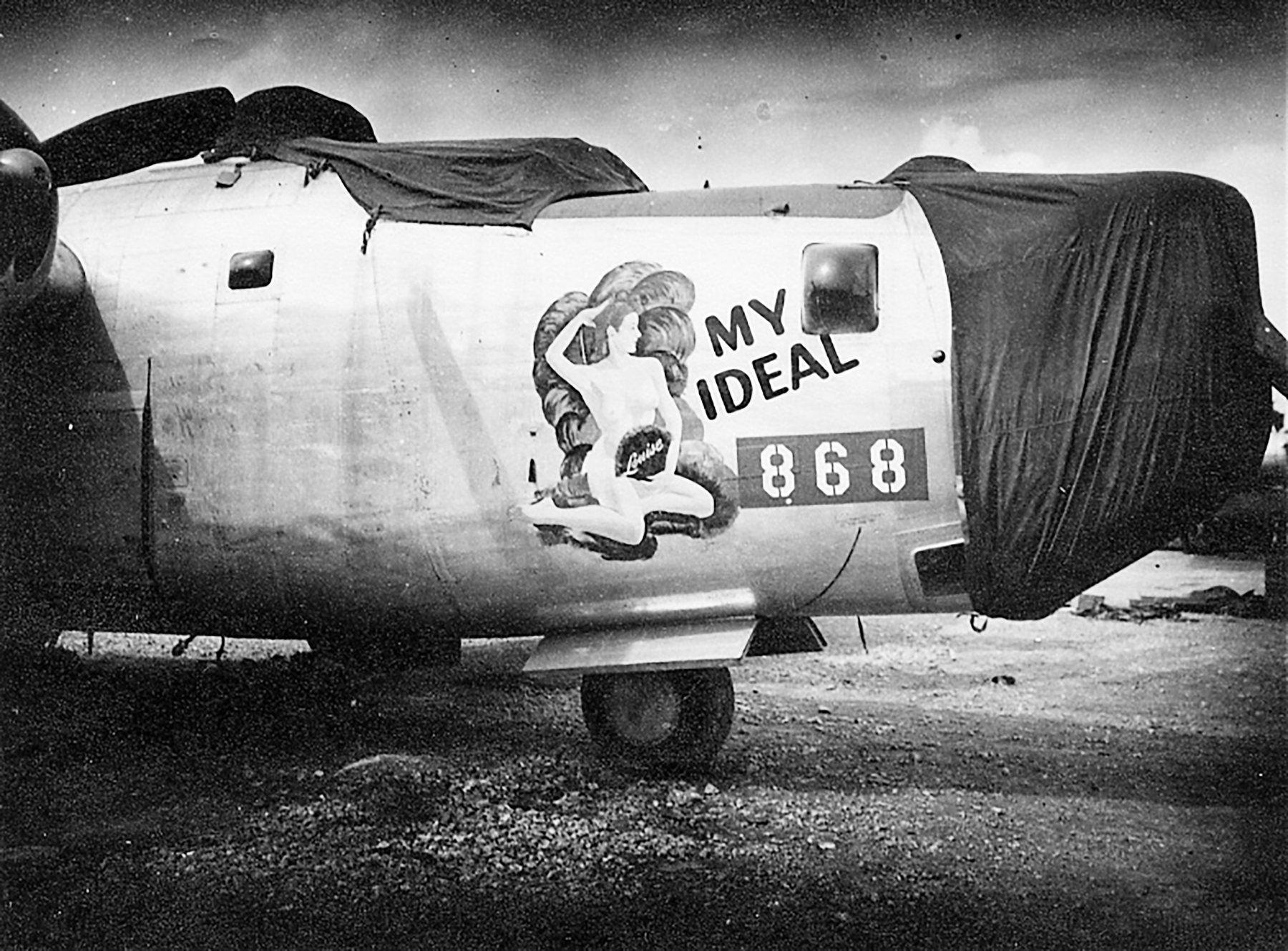 44-41868 B-24M Liberator 7AF 13AF FEAF 5BG31BS My Ideal nose art right side SOPAC 01
