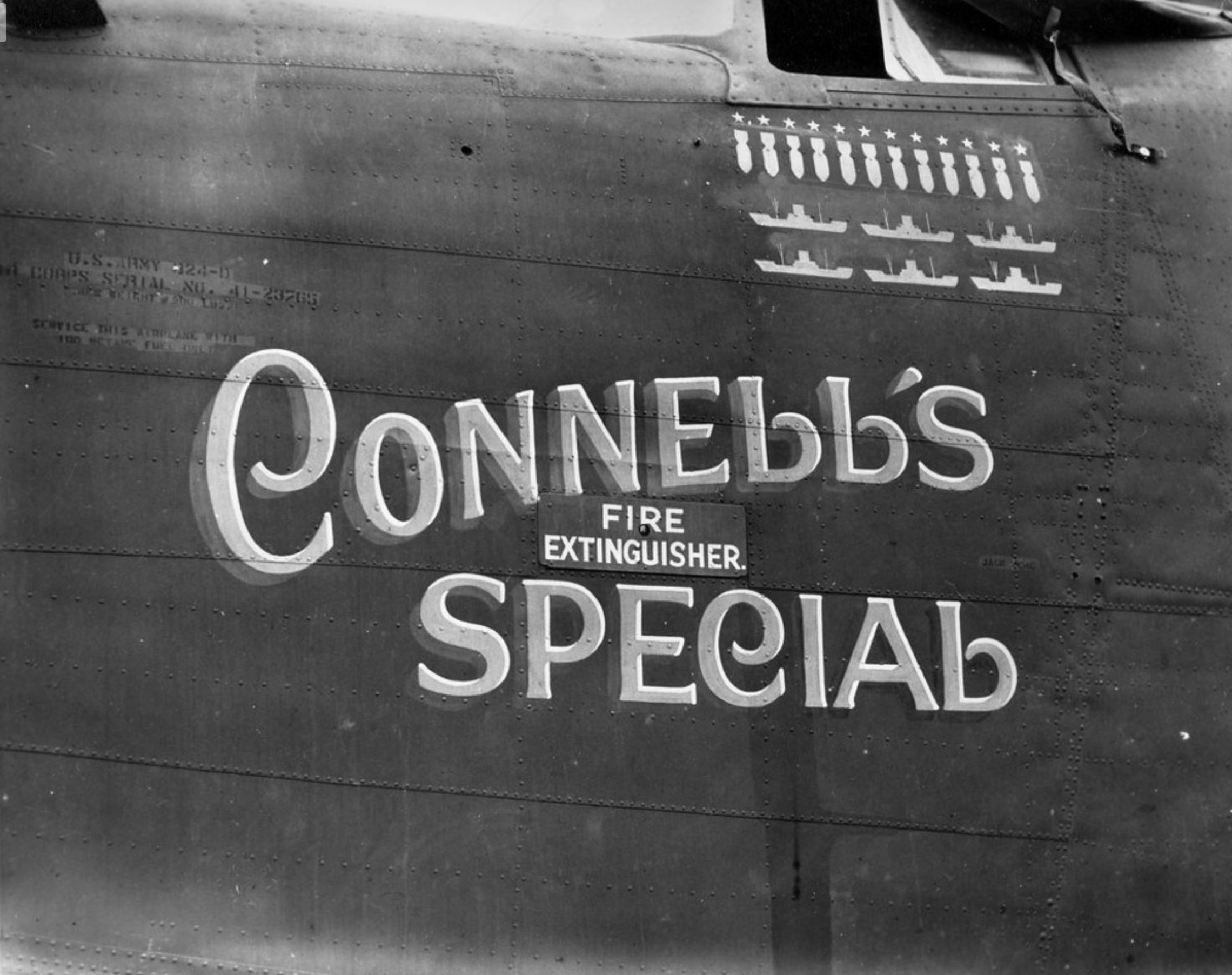 41-23765 B-24D Liberator 5AF 90BG320BS Connell's Special nose art left side 01