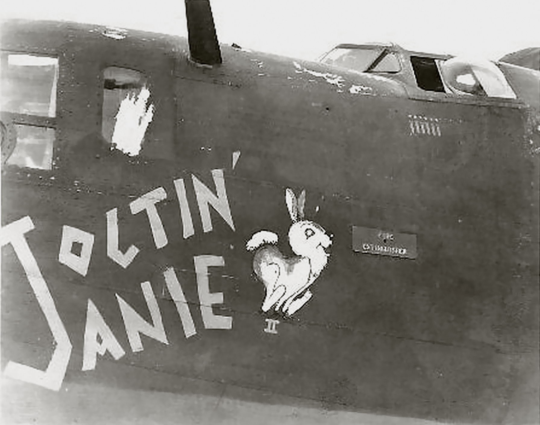 42-40233 B-24D Liberator 5AF 90BG321BS Joltin' Janie II nose art left side in New Guinea 01