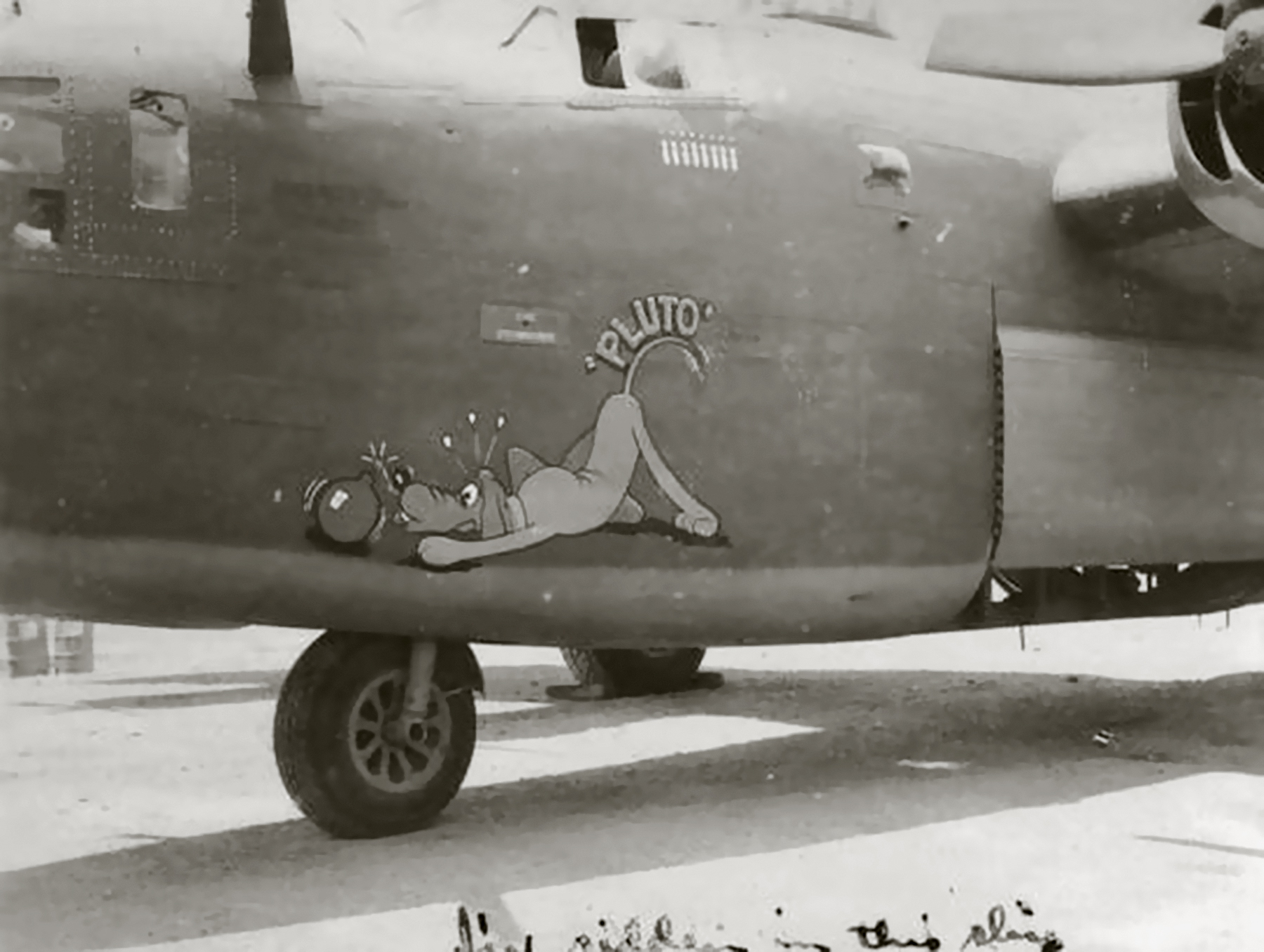 42-72947 B-24D Liberator 5AF 90BG400BS Pluto nose art left side in New Guinea 01