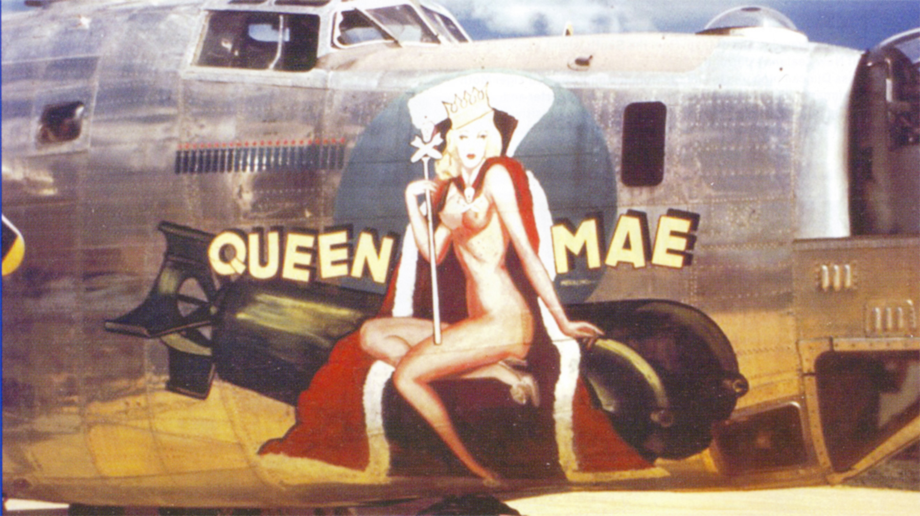 44-40314 B-24J Liberator 5AF 90BG319BS Miss Kiwanis aka Queen Mae nose art right side at Palawan 1945 01