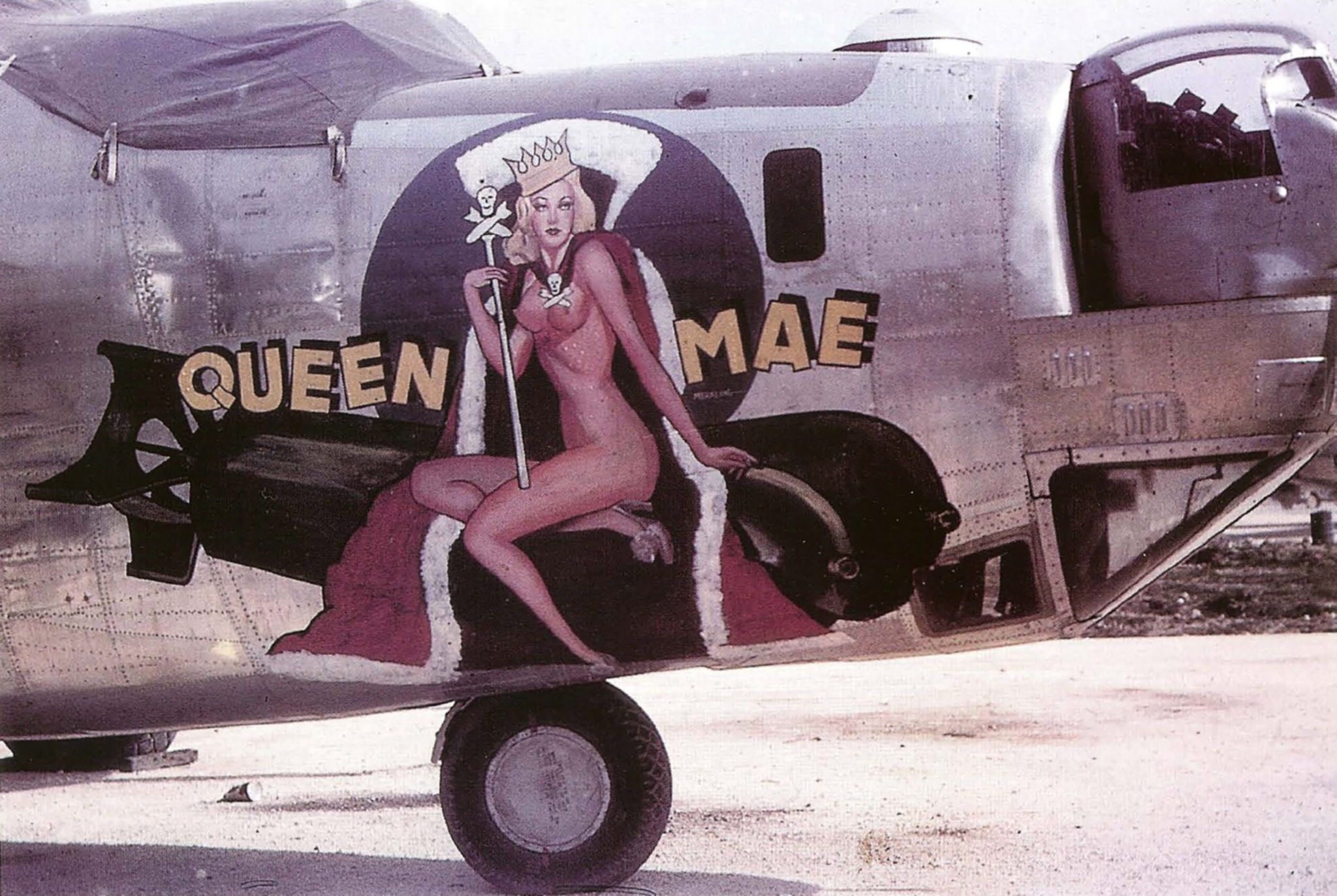 44-40314 B-24J Liberator 5AF 90BG319BSS Queen Mae nose art when parked at Dulag Philippines 1944 01