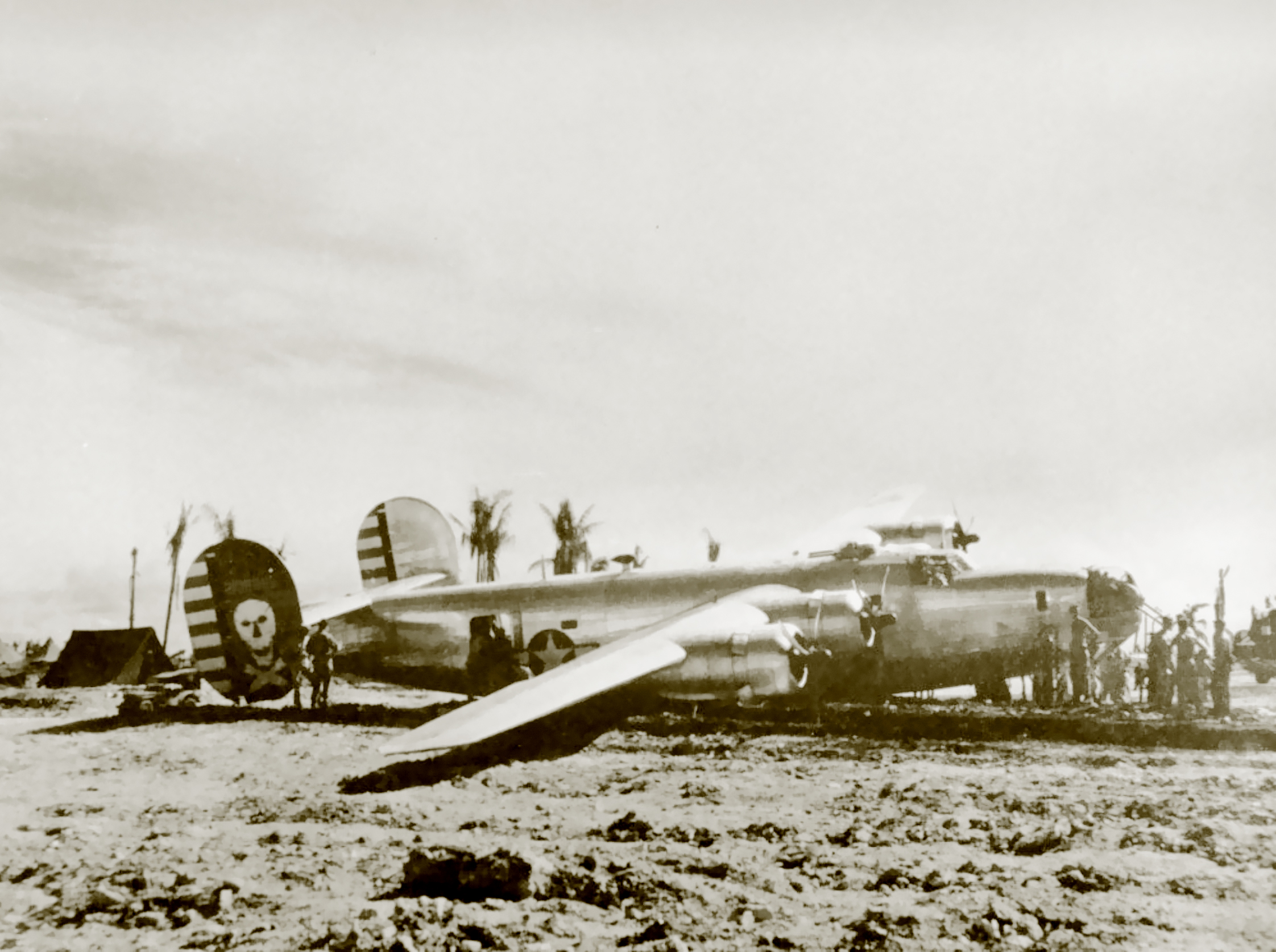 Consolidated B-24 Liberator 5AF 90BG bogged down 01