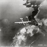 Asisbiz 42 40970 B 24D Liberator 5AF 90BG319BS The Shaped up Kid after hitting Salamaua 26th Aug 1943 01