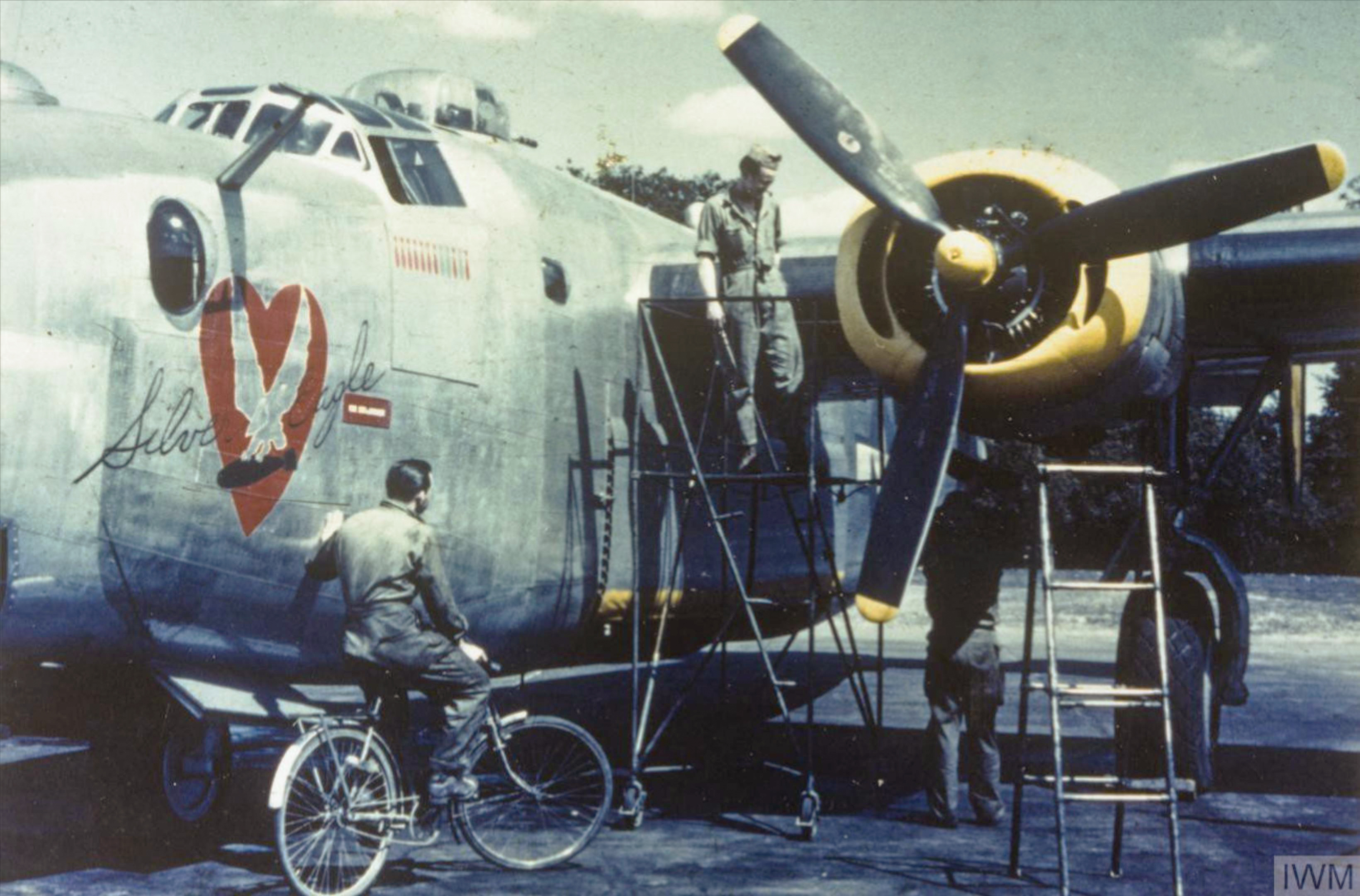 42-50362 B-24H Liberator 8AF 93BG409BS YM Silver Eagle FRE5796