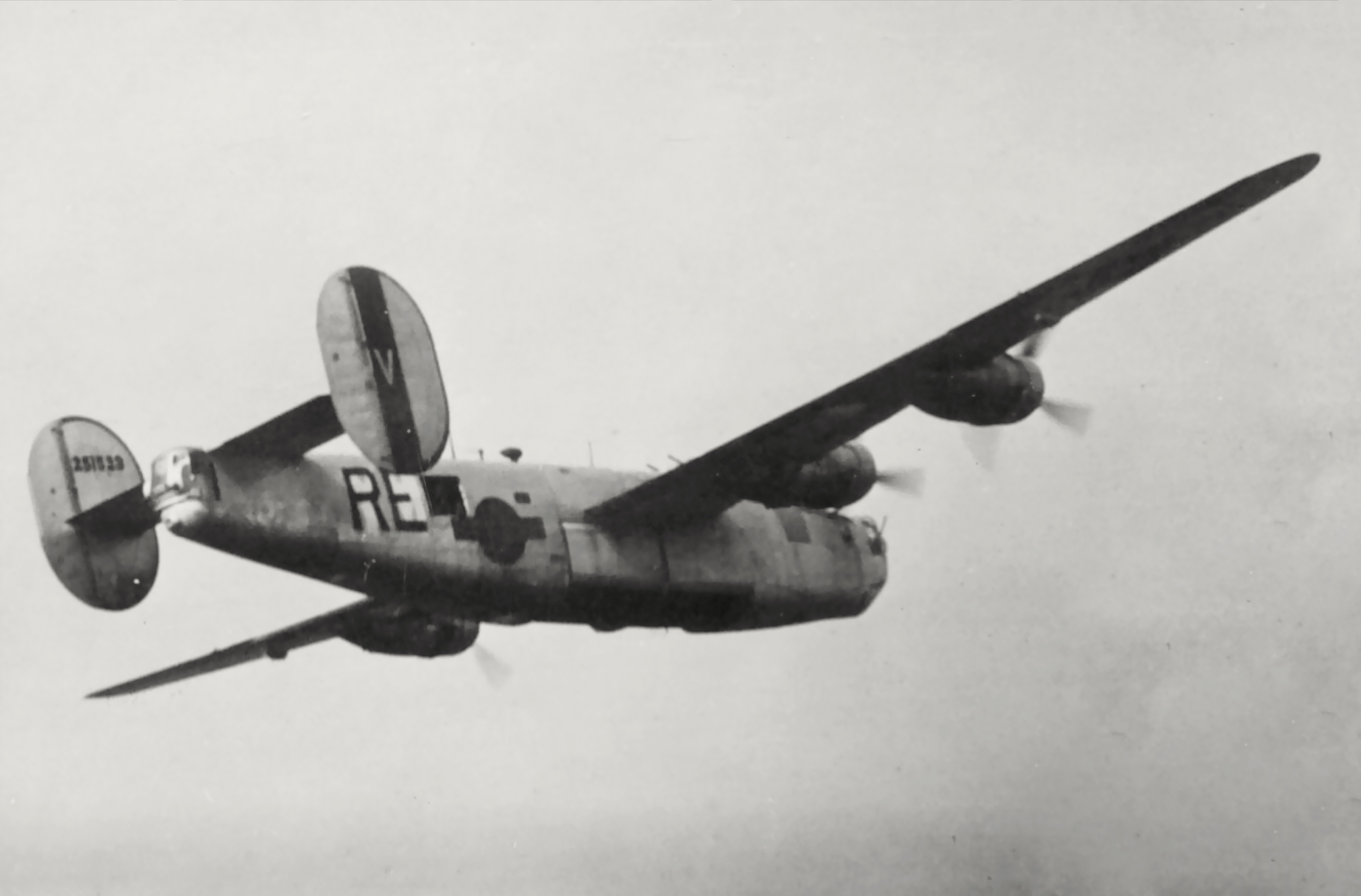 42-51523 B-24J Liberator 8AF 93BG329BS REV in flight on it's way back to England from Sweden 1945 FRE3775