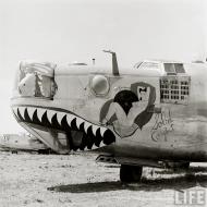 Asisbiz 42-50501 B-24J Liberator 8AF 93BG330BS AGM Solid Comfort Kingman USA 1947