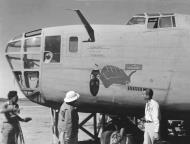 Asisbiz 41-11810 B-24D Liberator 9AF 98BG415BS C Floogie Boo nose at Gura Eritrea 27th Nov 1942 NA661