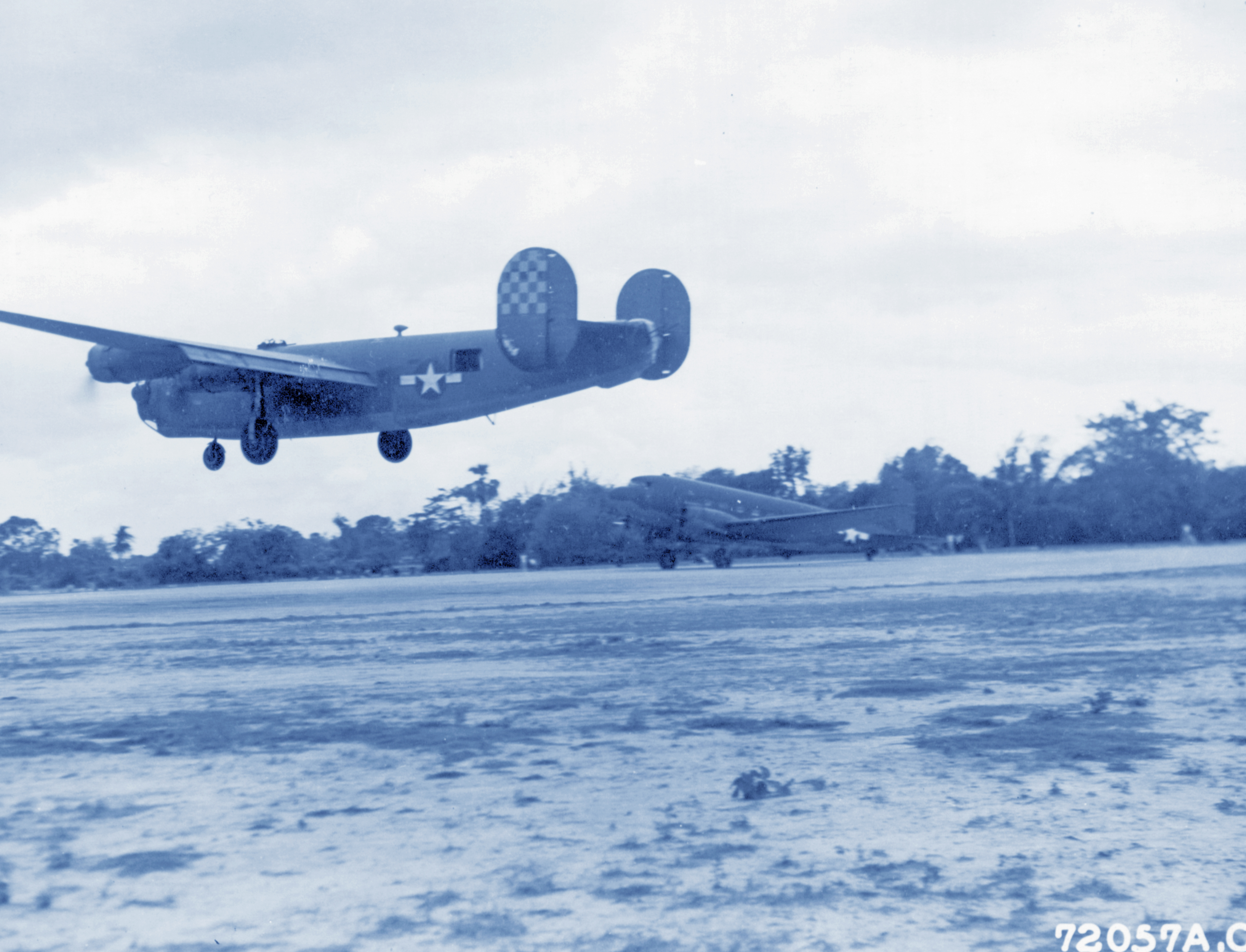 Consolidated B-24 Liberator 10AF 7BG and 12BG relocate to their new base in India Jan 1944 NA118