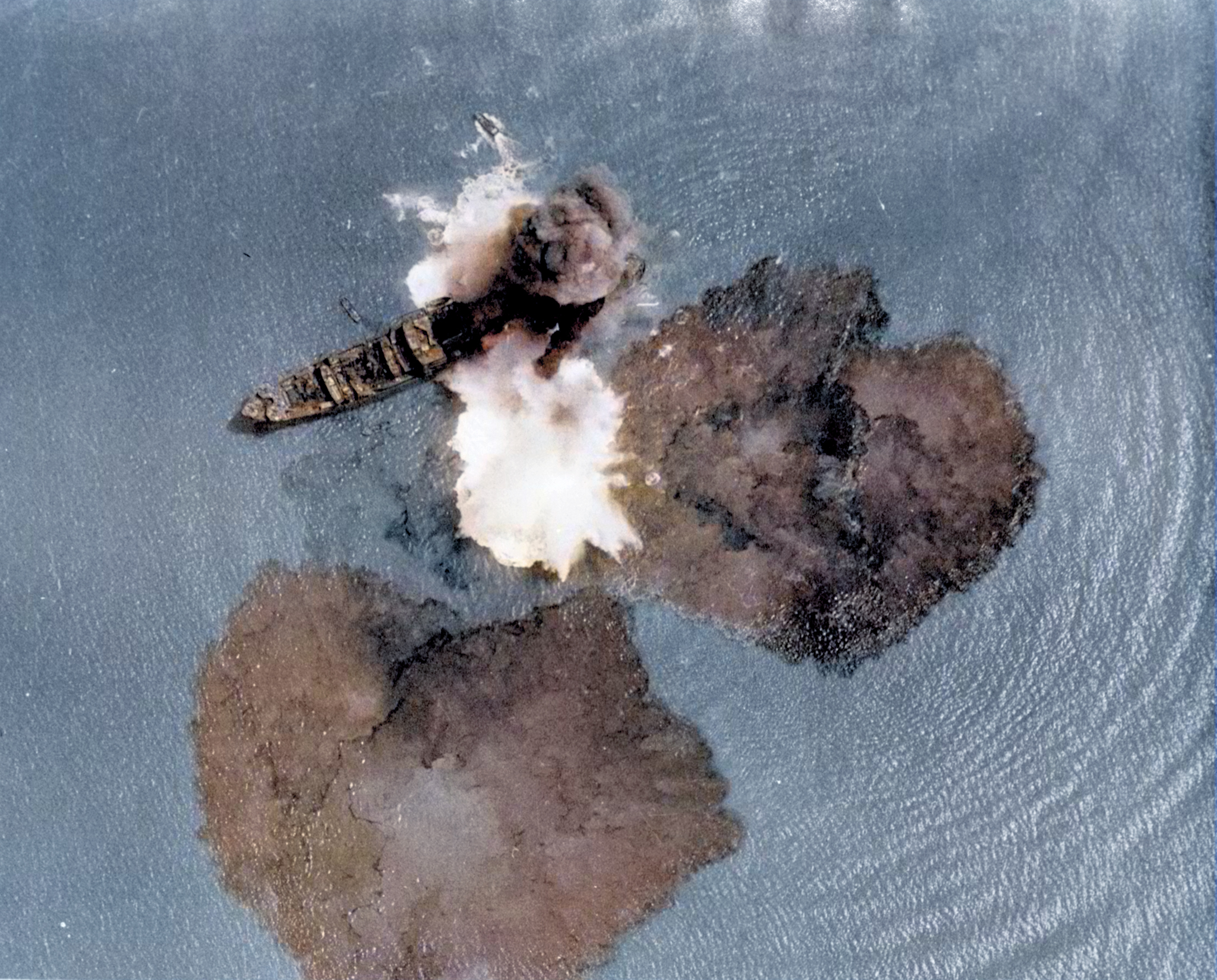 Target 10AF B-24's sink IJN 8,702GT Asakasan Maru merchant vessel nr Rangoon 27th Feb 1943 NA750