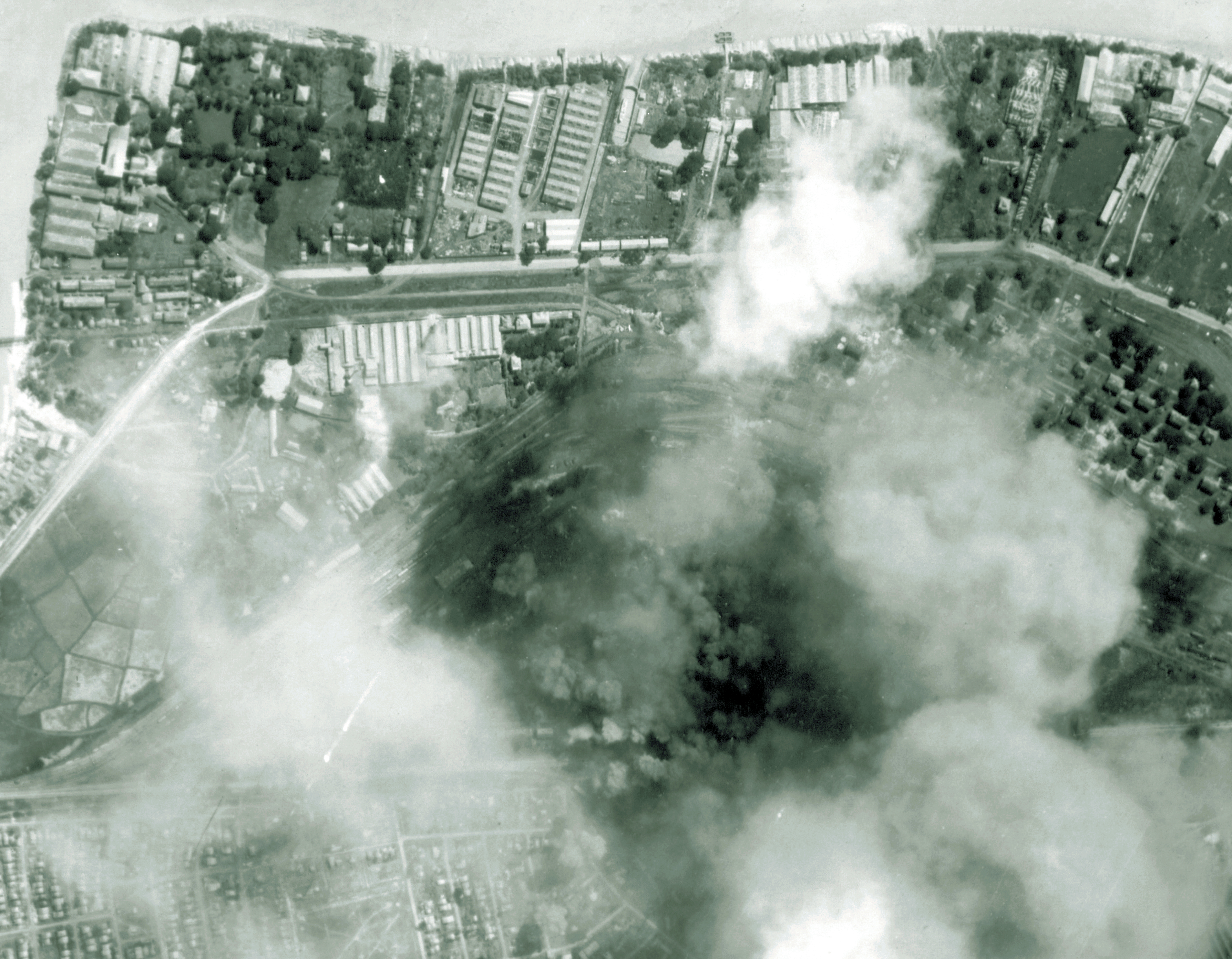 Target 10AF B-29 Superfortress raid on Insein locomotive shops and engine sheds at Rangoon Burma NA741