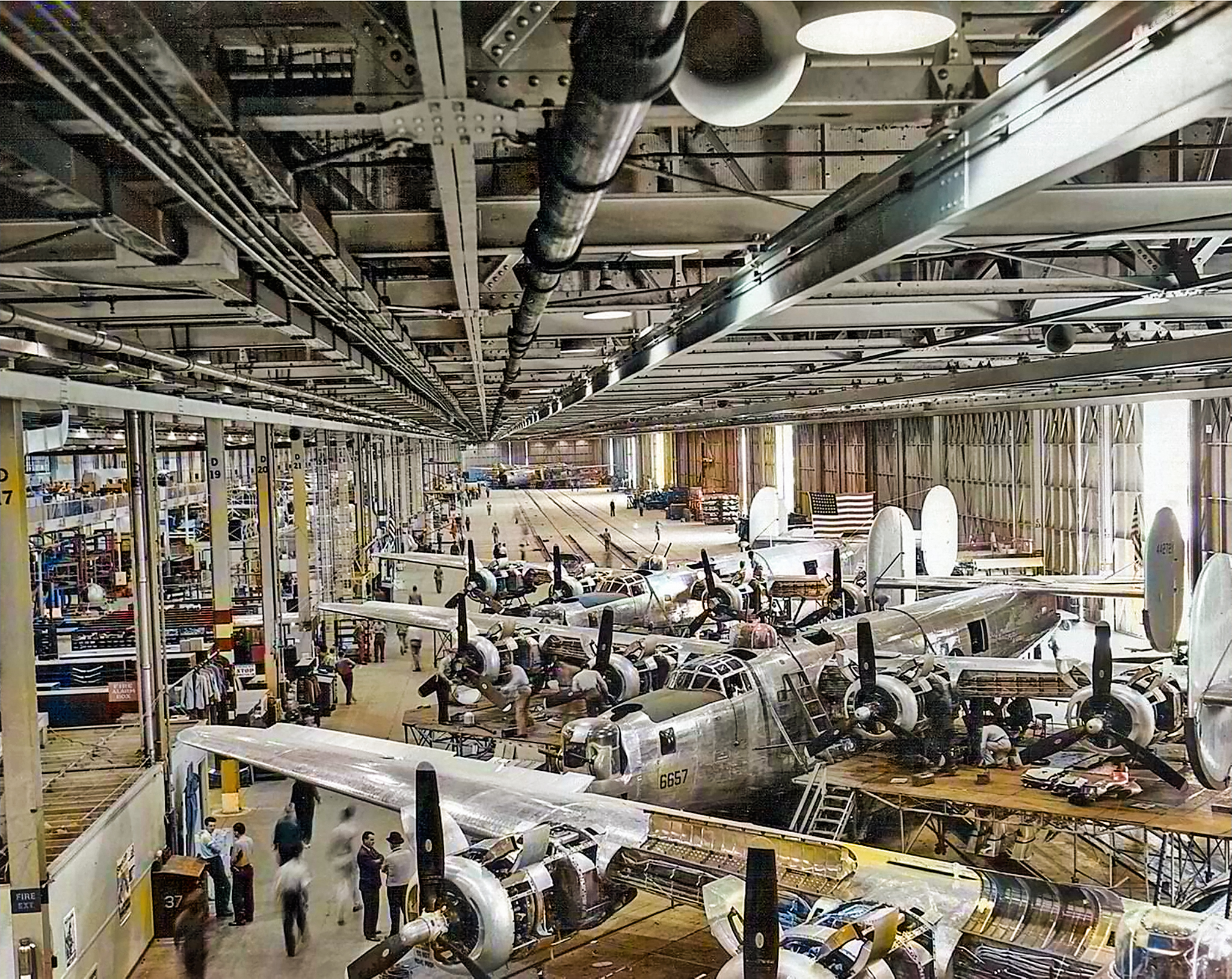Consolidated B-24M Liberator on the San Diego assembly line 1944 01