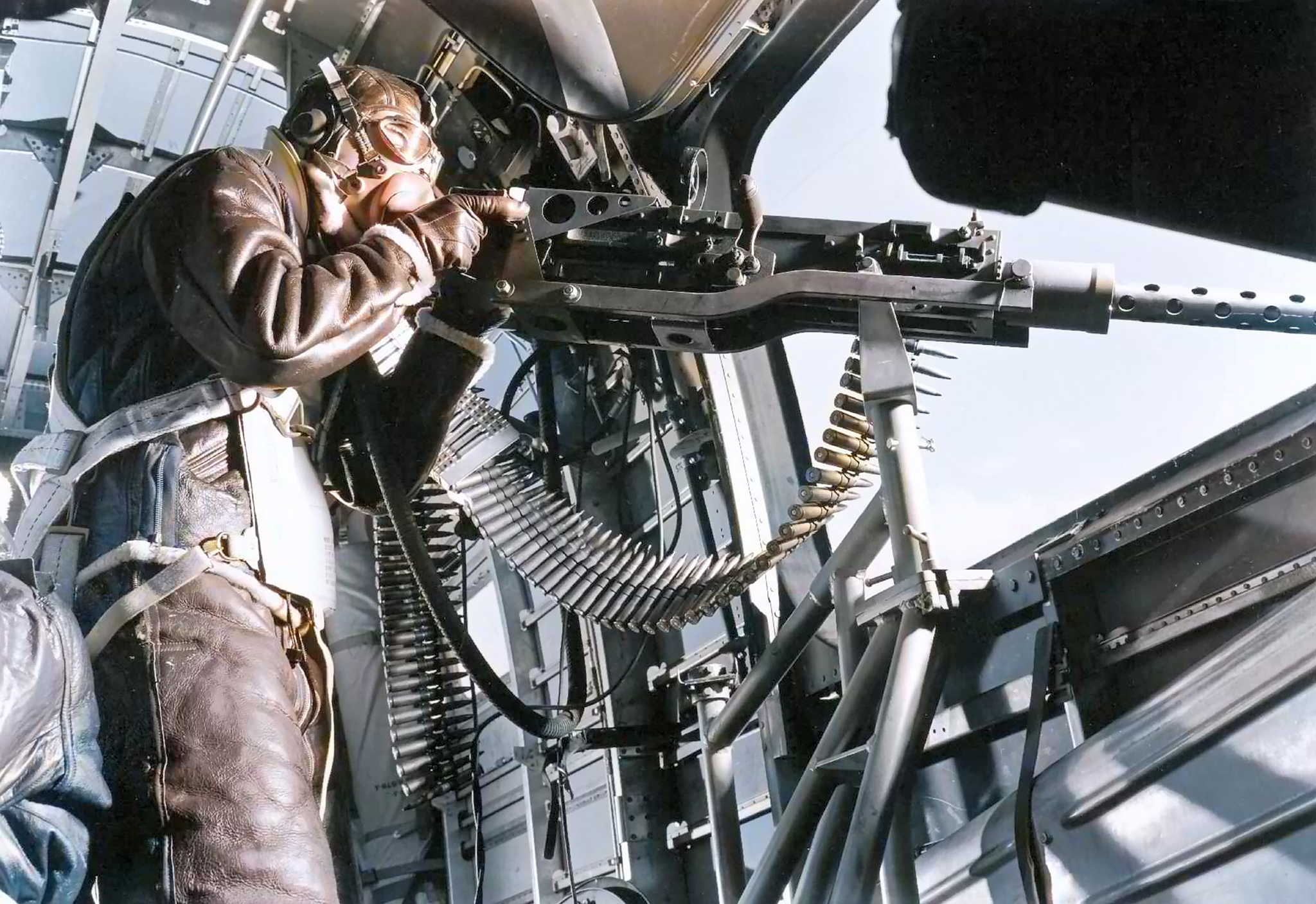 Crew air gunner defensive positions within the Consolidated B-24 Liberator waist gunners 02