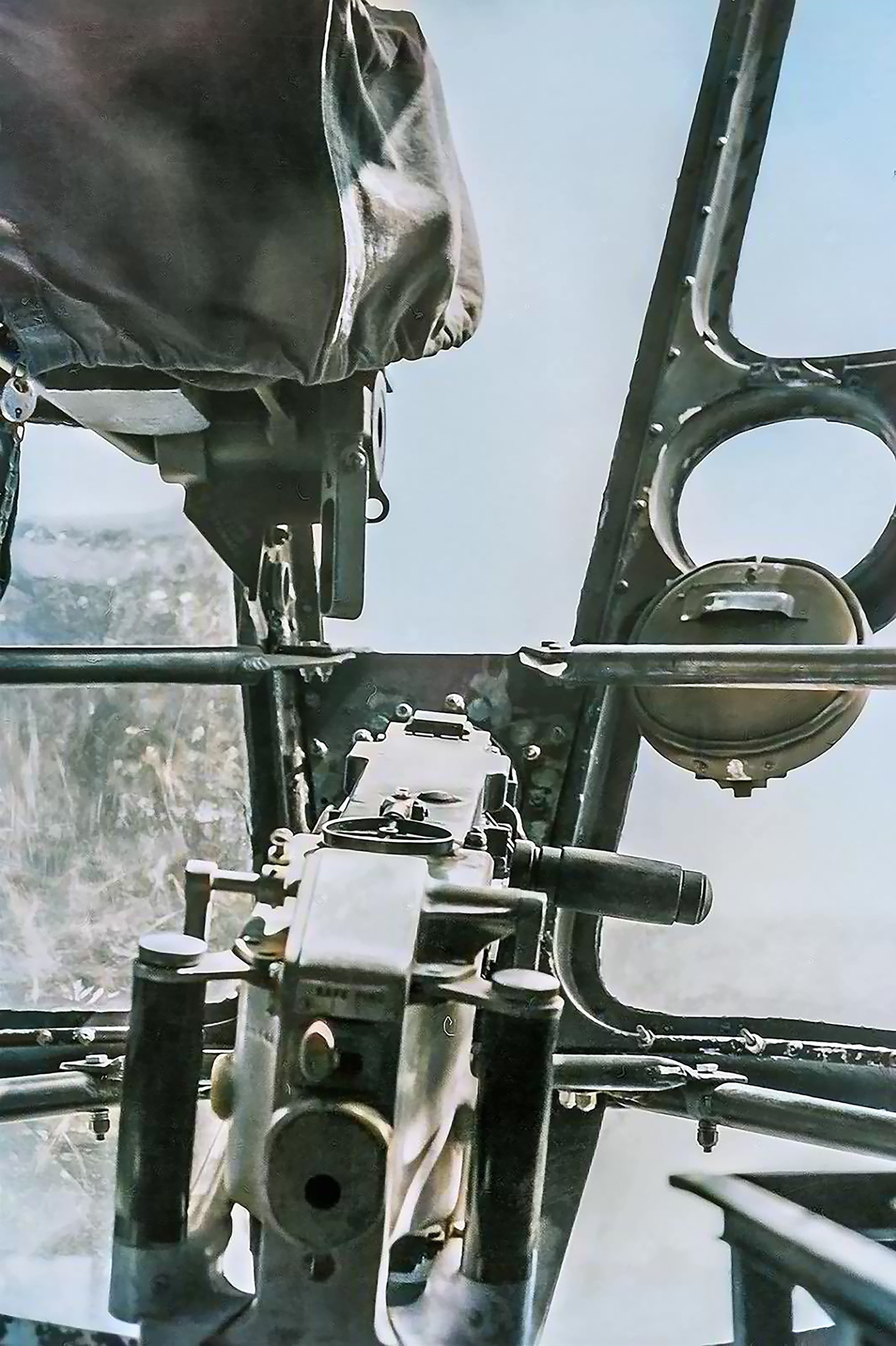Crew air gunner defensive positions within the Consolidated B-24D Liberator nose gunner 01