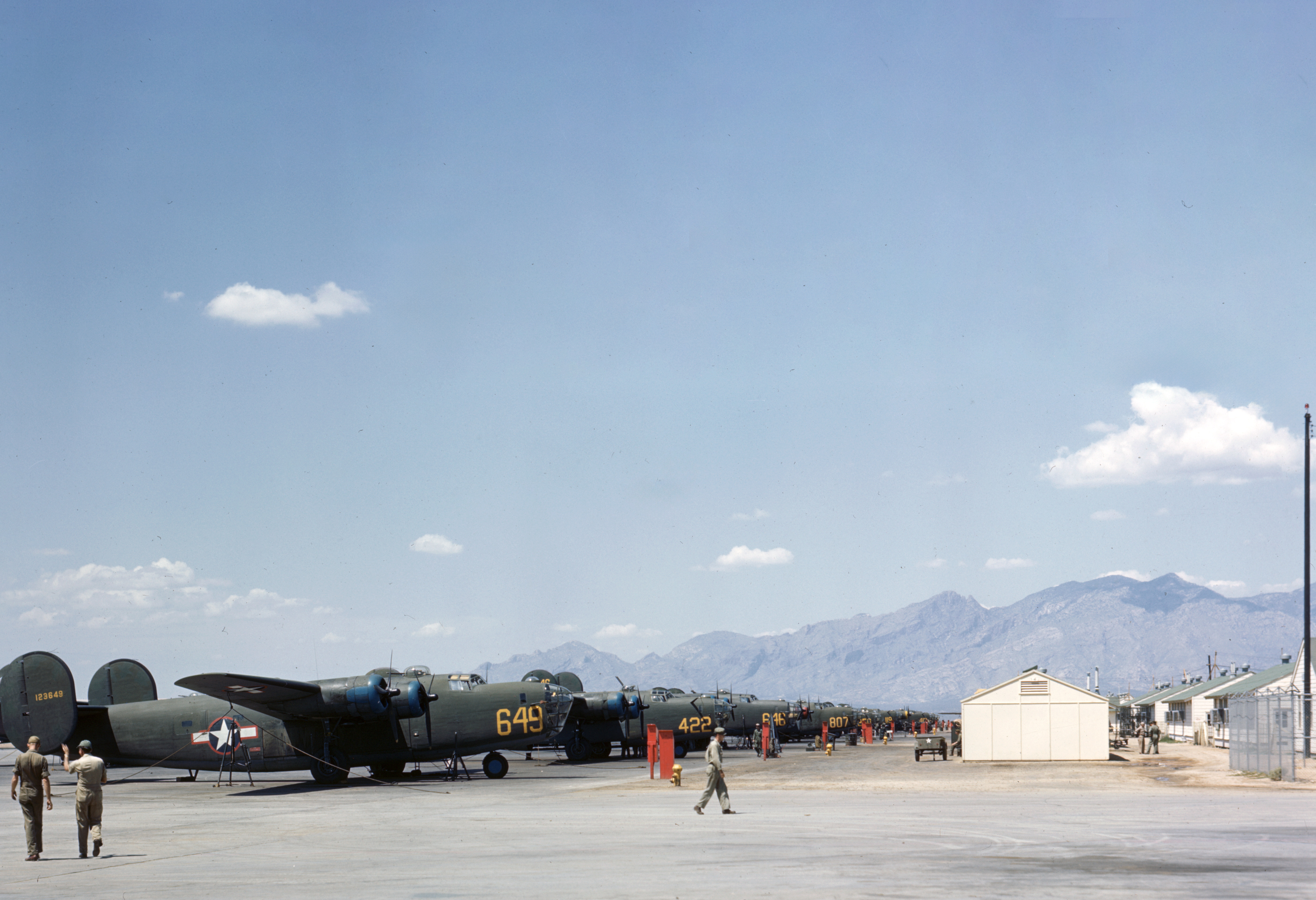 WWII color photo of USAAF 41-23649 Consolidated B-24D Liberator training aircraft in USA 1943 01