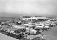 Asisbiz Assembly line of RAF LB-30B Liberators in December 1940 01