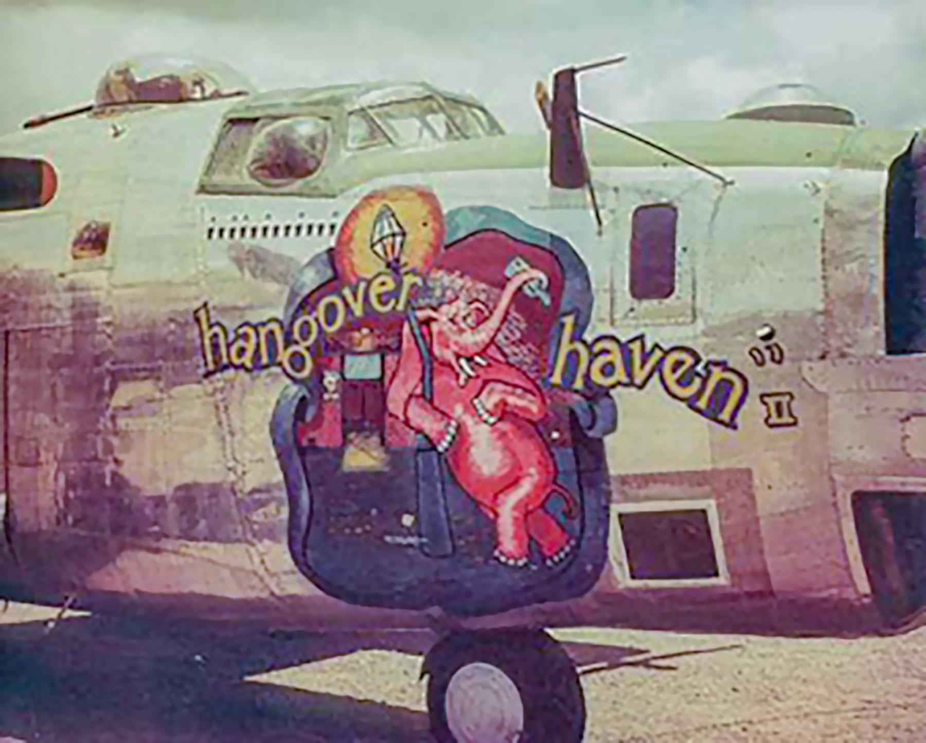 42-64053 F-7A Liberator 5AF 6PRG20CMS Hangover Haven II South Pacific 1944 01