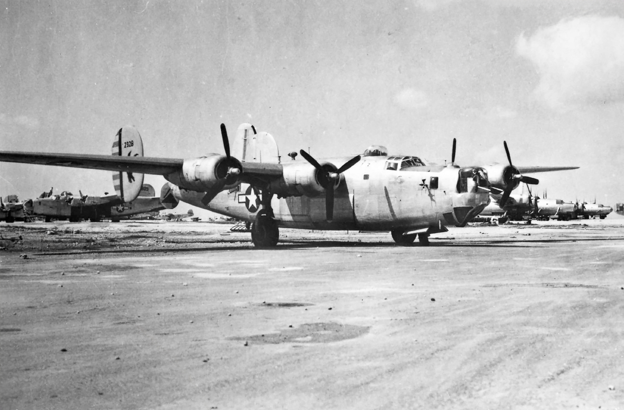 44-42328 F-7B Liberator 6PRG20CMS parked 01
