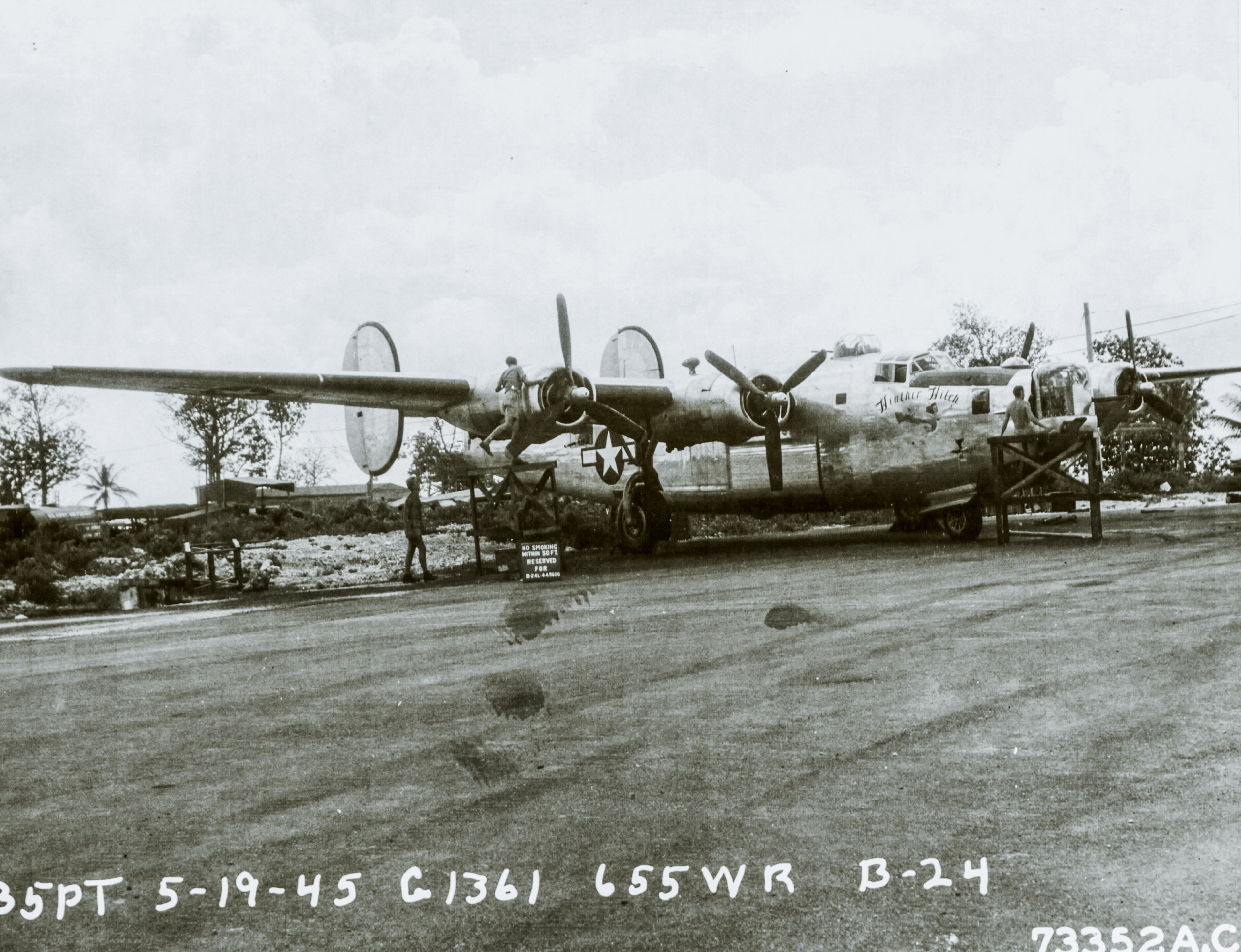 44-49506 B-24L Liberator 20AF 655WRS Weather Witch Guam 19th May 1945 01