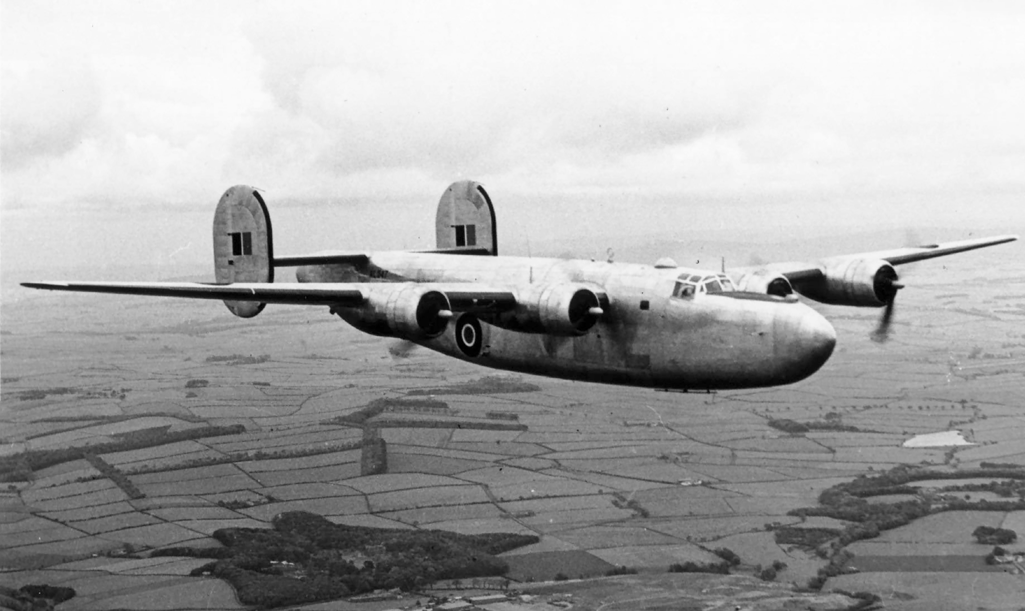 FMS Liberator LB-30 RAF 511Sqn AL547 based at RAF Lyneham operating regular transport schedules to Gibraltar 1942 01