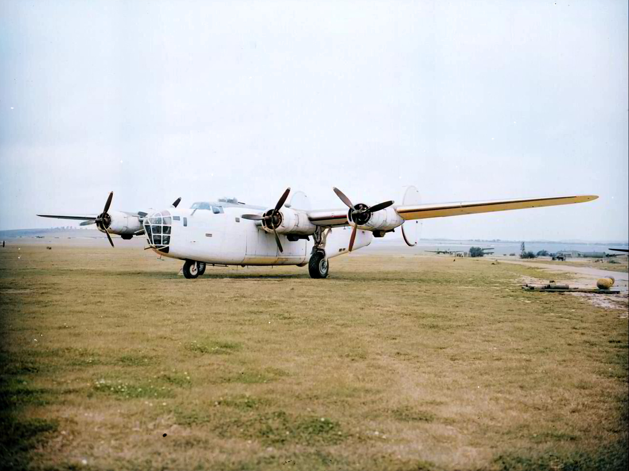 FMS Liberator V RAF Coastal Command BZ791 ex USAAF 41-11599 based at at Boscombe Down Aug 1942 IWM 01