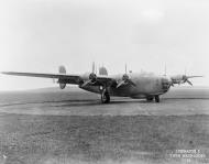 Asisbiz FMS Liberator I RAF 120Sqn OH M AM910 ASV (Air to Surface Vessel) radar after conversion as an anti submarine at Prestwick Ayrshire July 1941 01