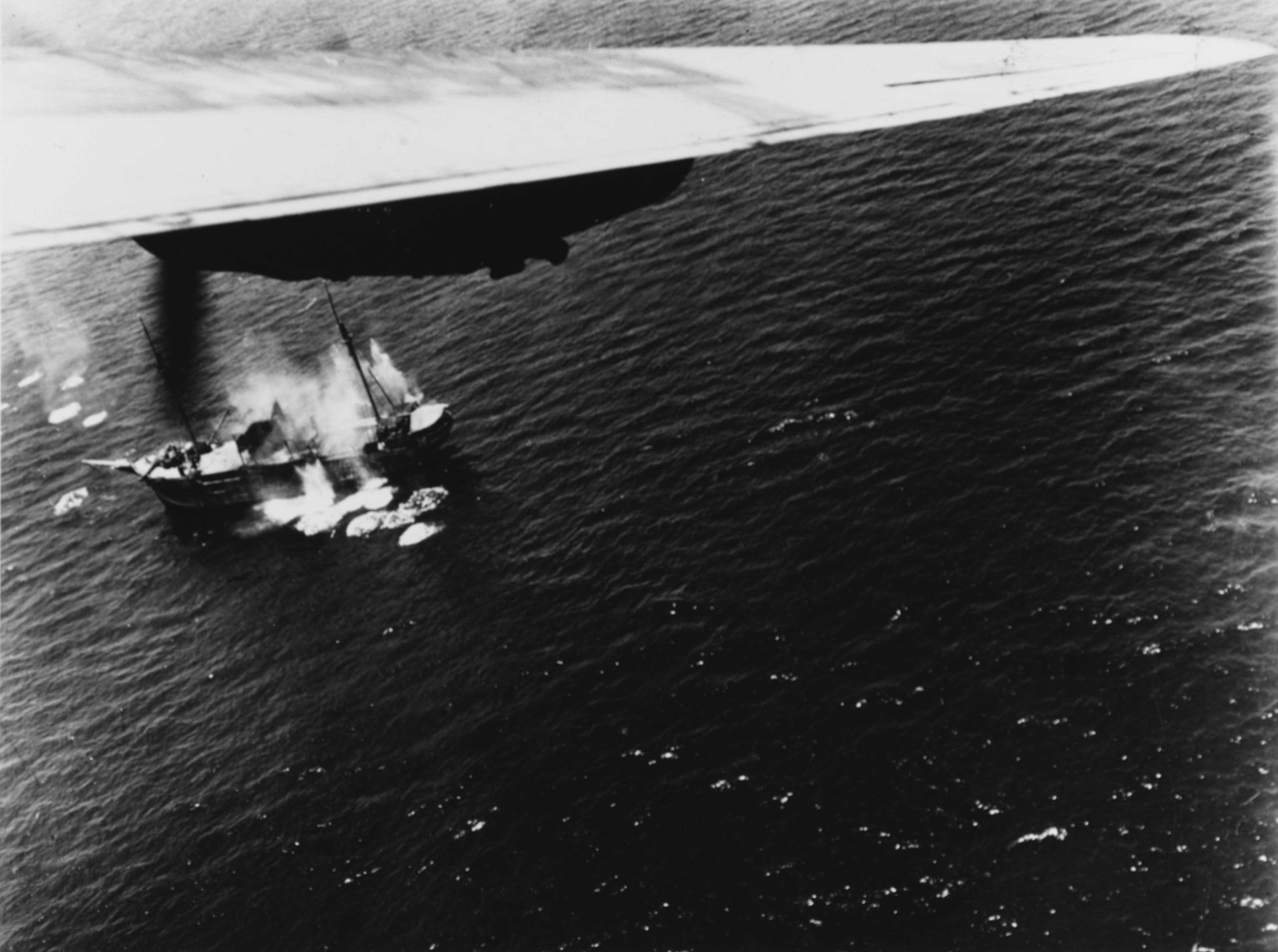 US Navy VB-106 PB4Y-1 Liberators of attacking Japanese shipping western Pacific 1943 44 NH 75362
