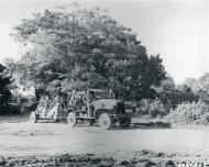 Asisbiz 10AF 341BG armaments crew prepare the aircraft for their next mission in India 6th Dec 1942 NA415