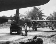 Asisbiz 42 64833 B 25G Mitchell 7AF 41BG820BS Paper Doll at Mullinnix airfield Tarawa Gilbert Islds 12th Jan 1944 01