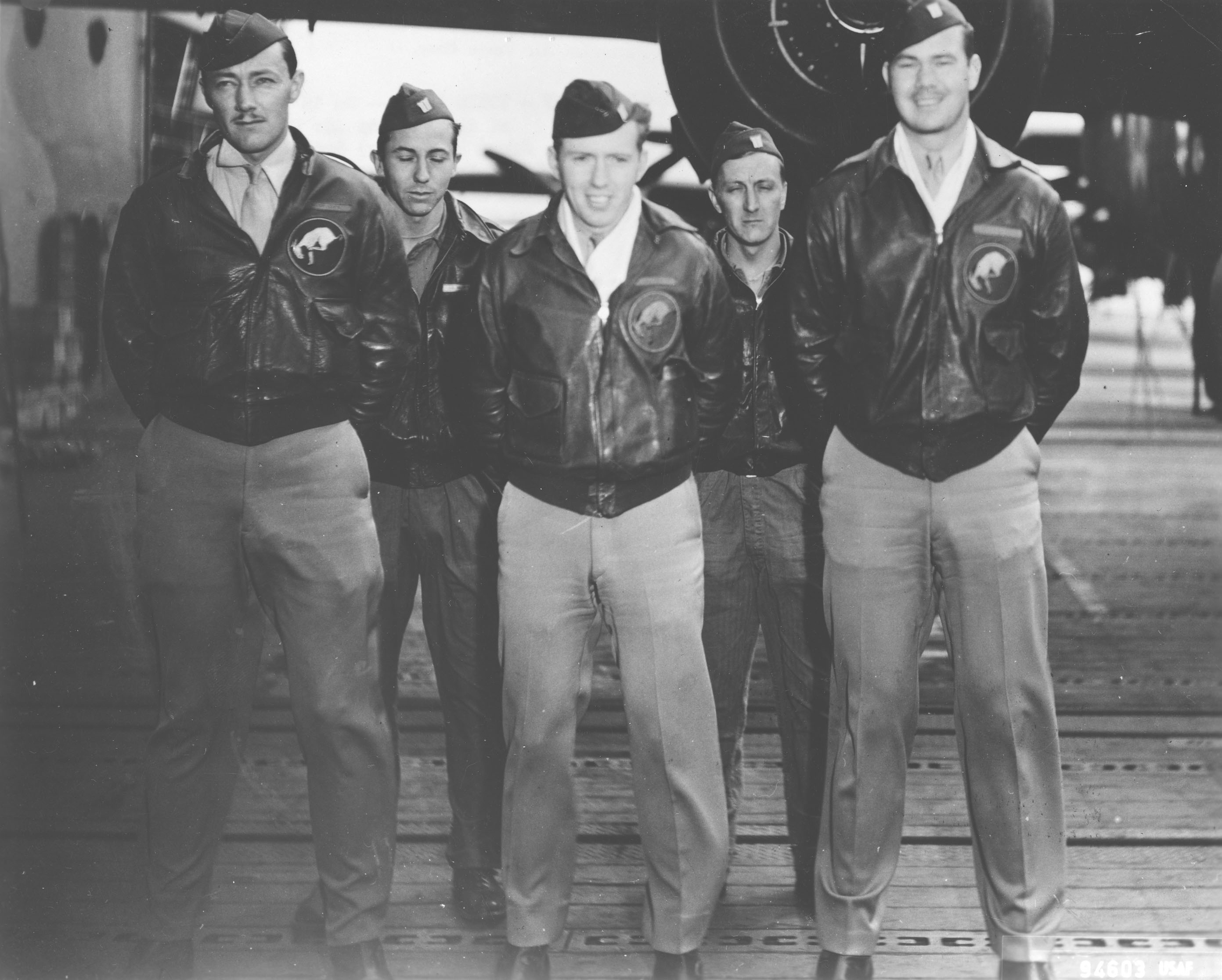 Asisbiz Crew No 04 40-2282 B-25B Mitchell 17BG34BS Doolittle Tokyo raiders 01