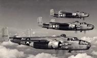 Asisbiz 43 35948 B 25J Mitchell in formation with 43 28173 and 43 28139 Aluminium finish state side trainers 01