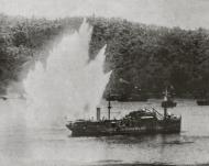 Asisbiz IJN Freighter 1,500 ton sinks rapidly after a skipbombing attack Rabaul New Briatin 02