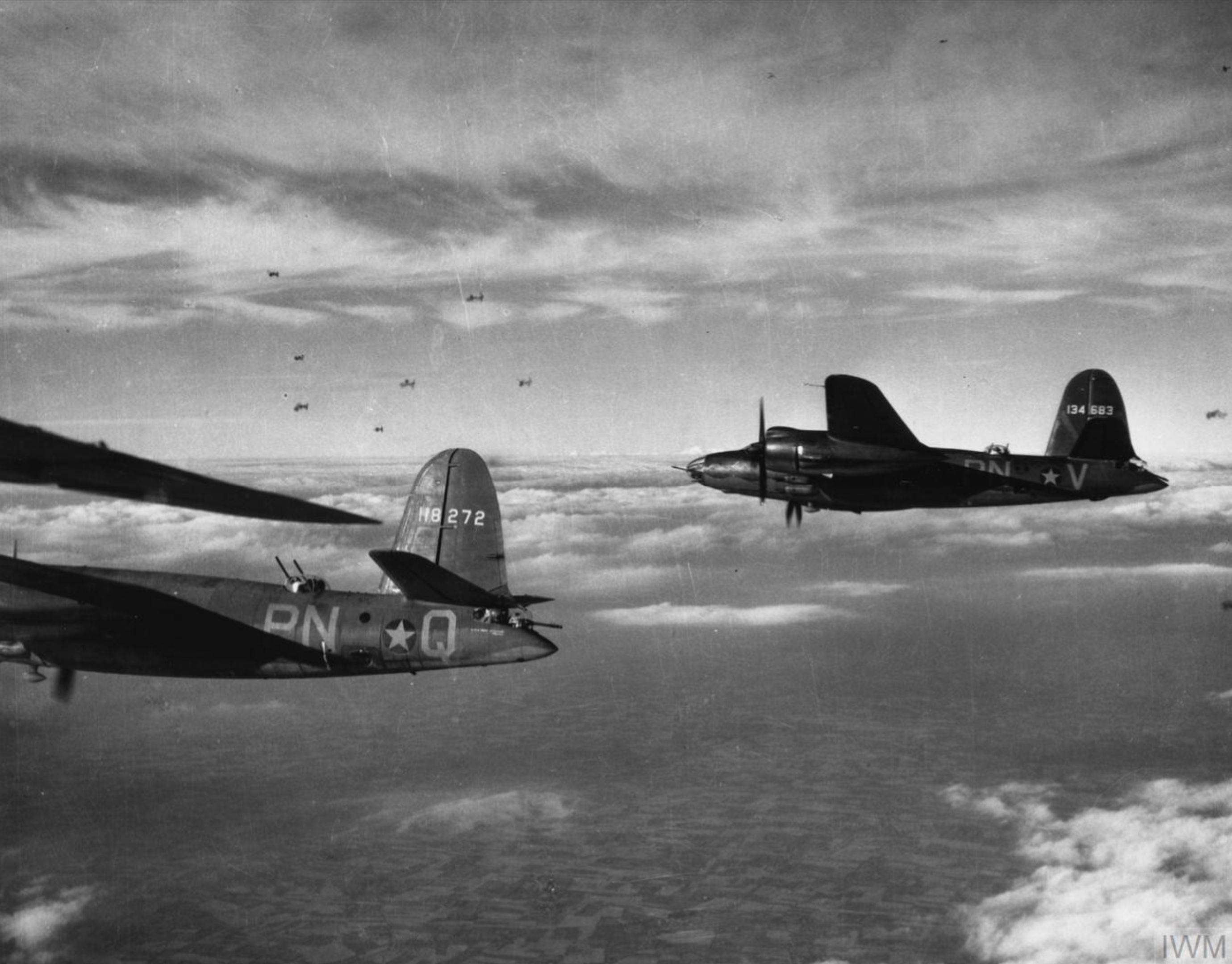 41 34683 B 26C Marauder 9AF 322BG449BS PNV with PNQ enroute to St Omer airfield 9 Aug 1943 FRE4566