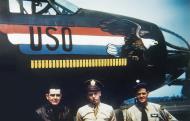 Asisbiz 41 31951 B 26B Marauder 8AF 323BG454BS RJW Thunderbird USO with SSgt Billy Pritchard 01