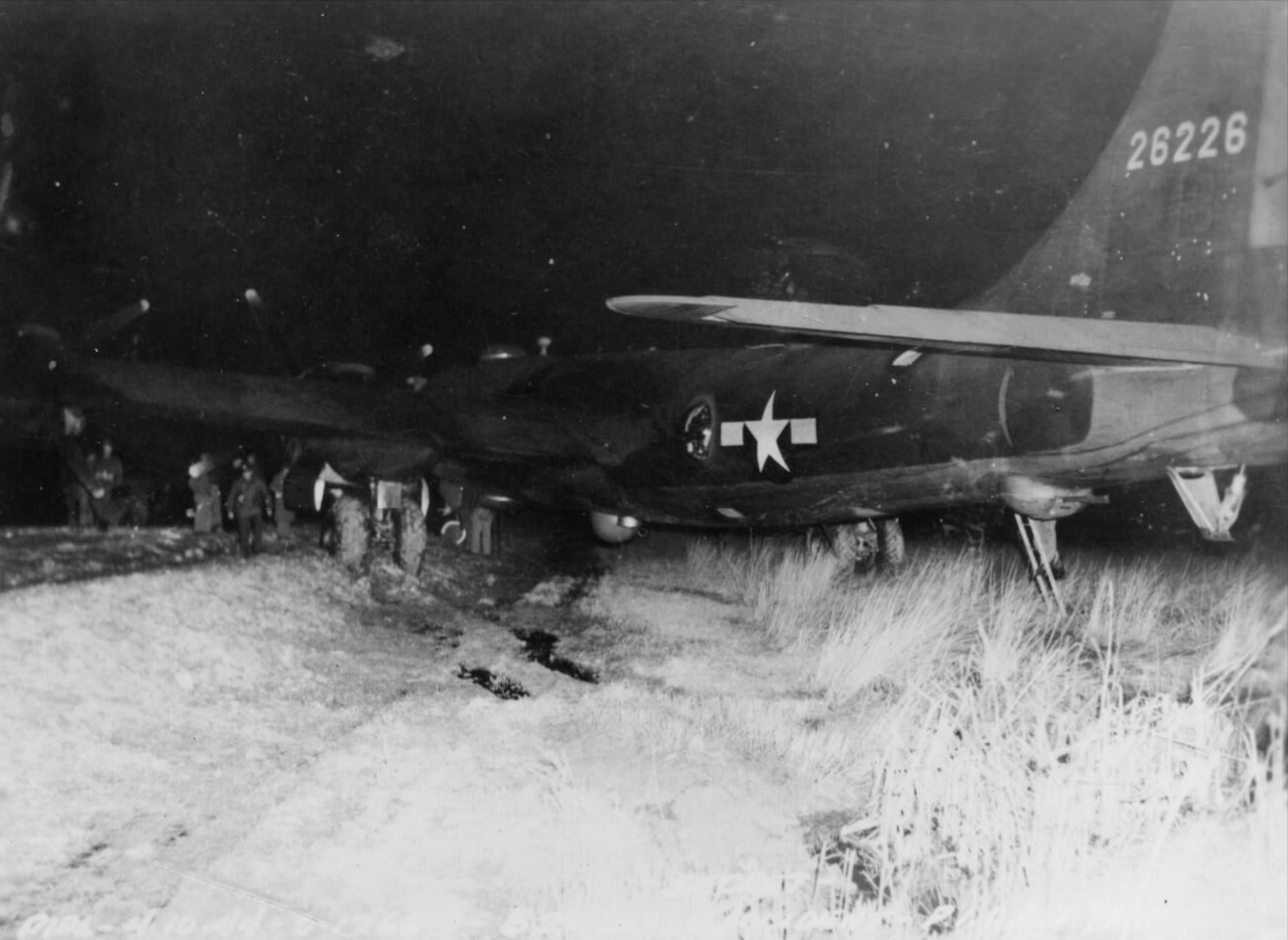 42 6226 Boeing B-29 Superfortress 20AF 462BG769BS landing mishap Presque Isle Maine ME USA 9th Apr 1944 FRE11983