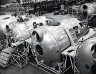 Asisbiz Production of the Boeing B-29 Superfortress fuselage section subassembly at Boeing Wichita 01