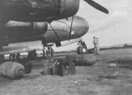 Asisbiz 42 24504 Boeing B-29 Superfortress 20AF 468BG792BS Gunda Din being loaded for its next mission India 01