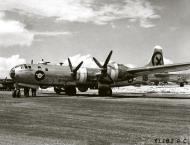 Asisbiz 44 70070 Boeing B-29 Superfortress 20AF 9BG5BS The 8 Ball at Yontan Okinawa Tinian 27th Jul 1945 01