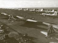 Asisbiz Boeing B-29 Superfortress 20AF 21st Bomber Command parked at Iwo Jima Bonin Islands 1945 03