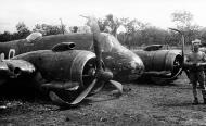 Asisbiz Beaufighter IC RAAF 30Sqn D A19 4 crash landing Ward Strip PNG 18th Nov 1942 01